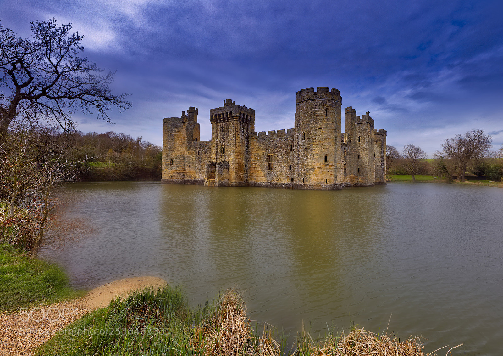 Canon EOS 5DS R sample photo. Castle in the lake photography