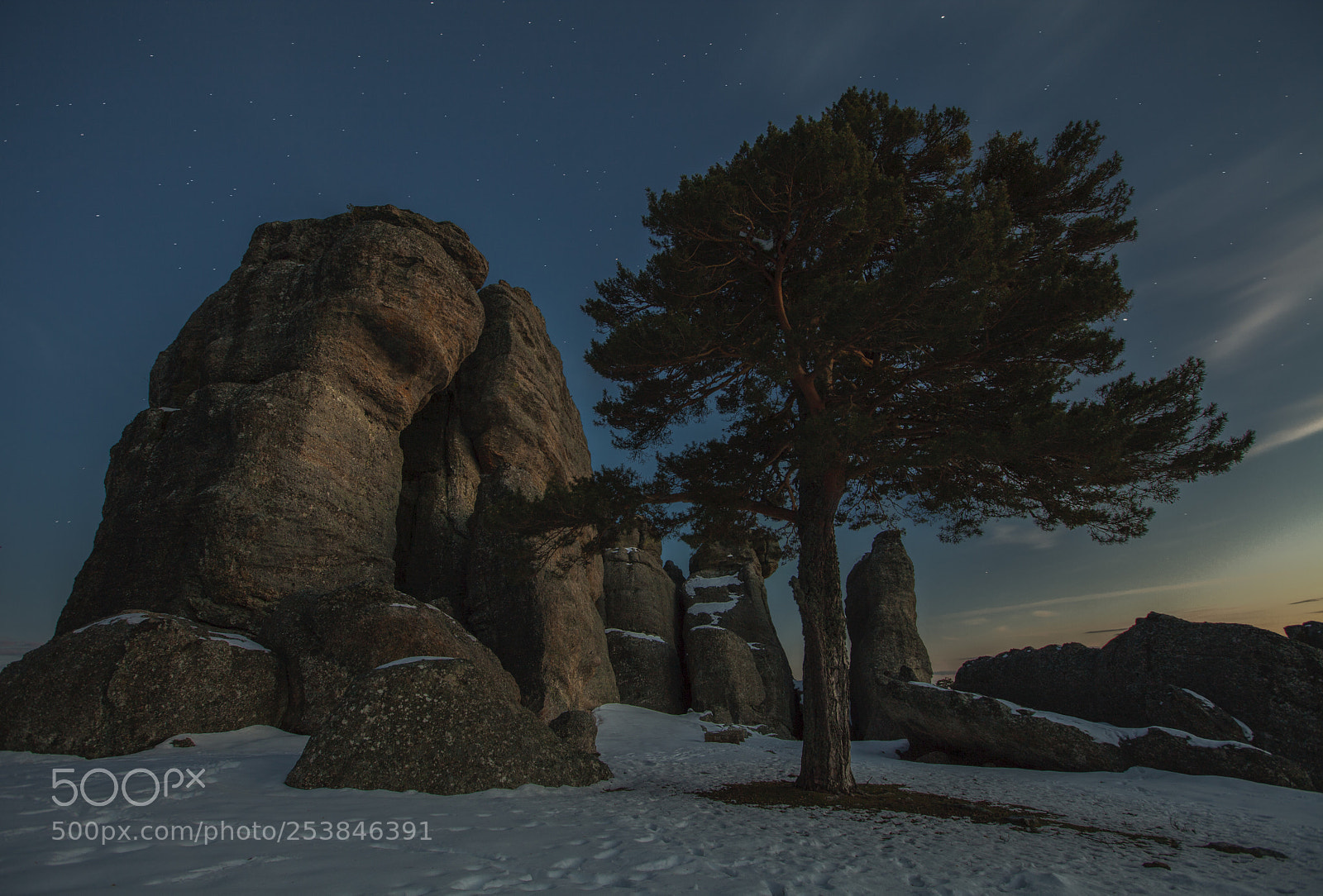 Canon EOS 5D Mark II sample photo. Castroviejo blue hour photography