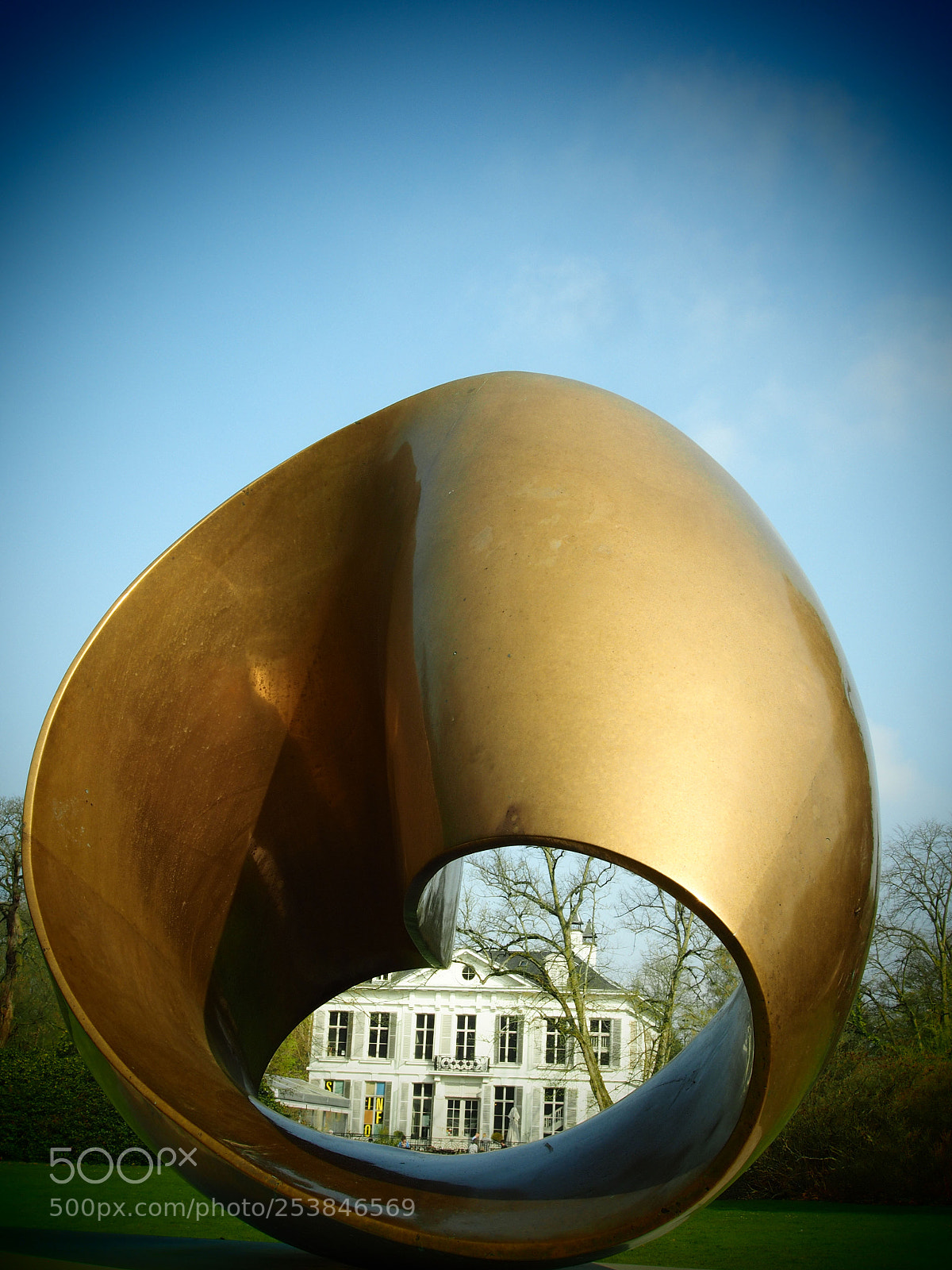 Olympus OM-D E-M1 sample photo. Artwork "endless twist" photography