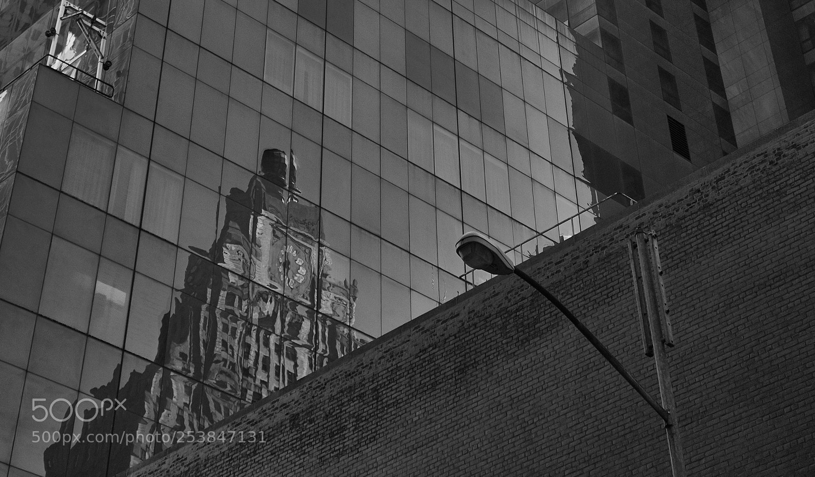 Canon EOS 750D (EOS Rebel T6i / EOS Kiss X8i) sample photo. Reflect/ lines photography