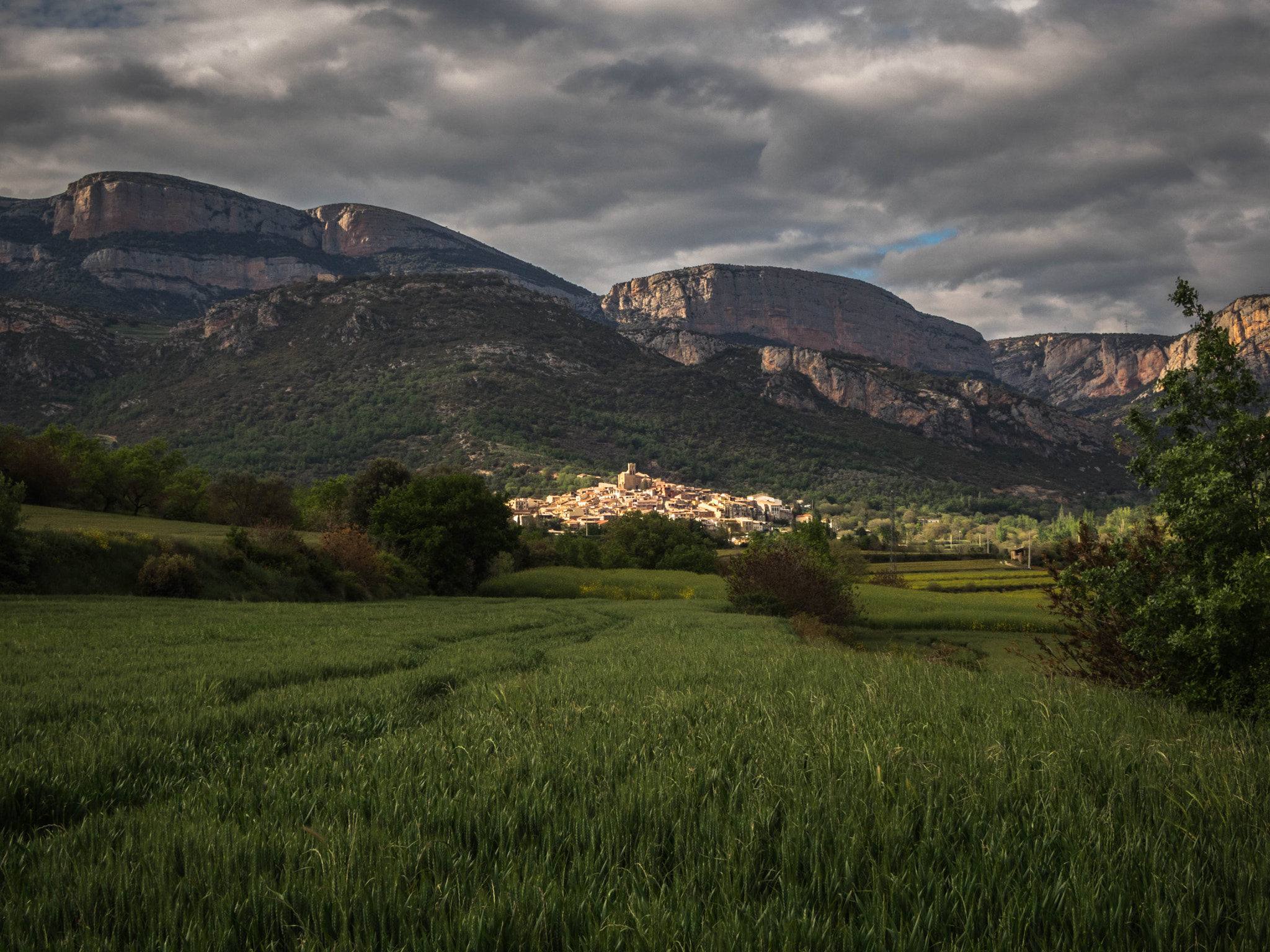 Canon PowerShot S120 sample photo. Vilanova de meià, montsec photography