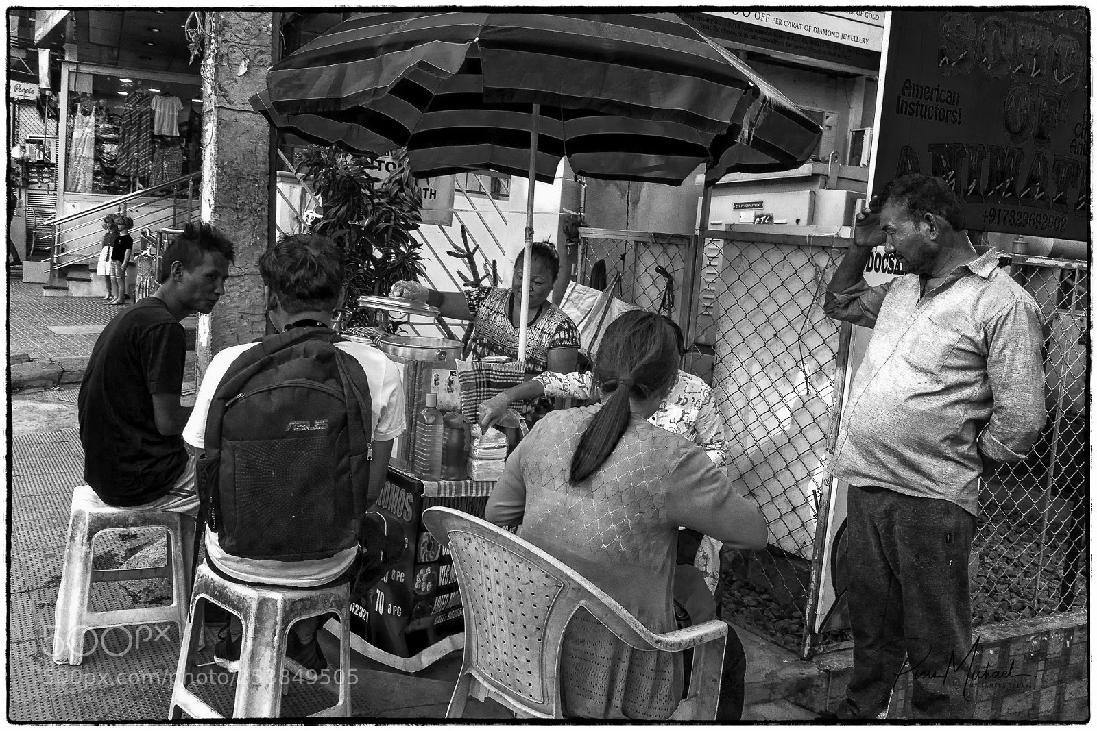Sony a7 II sample photo. My world the people photography