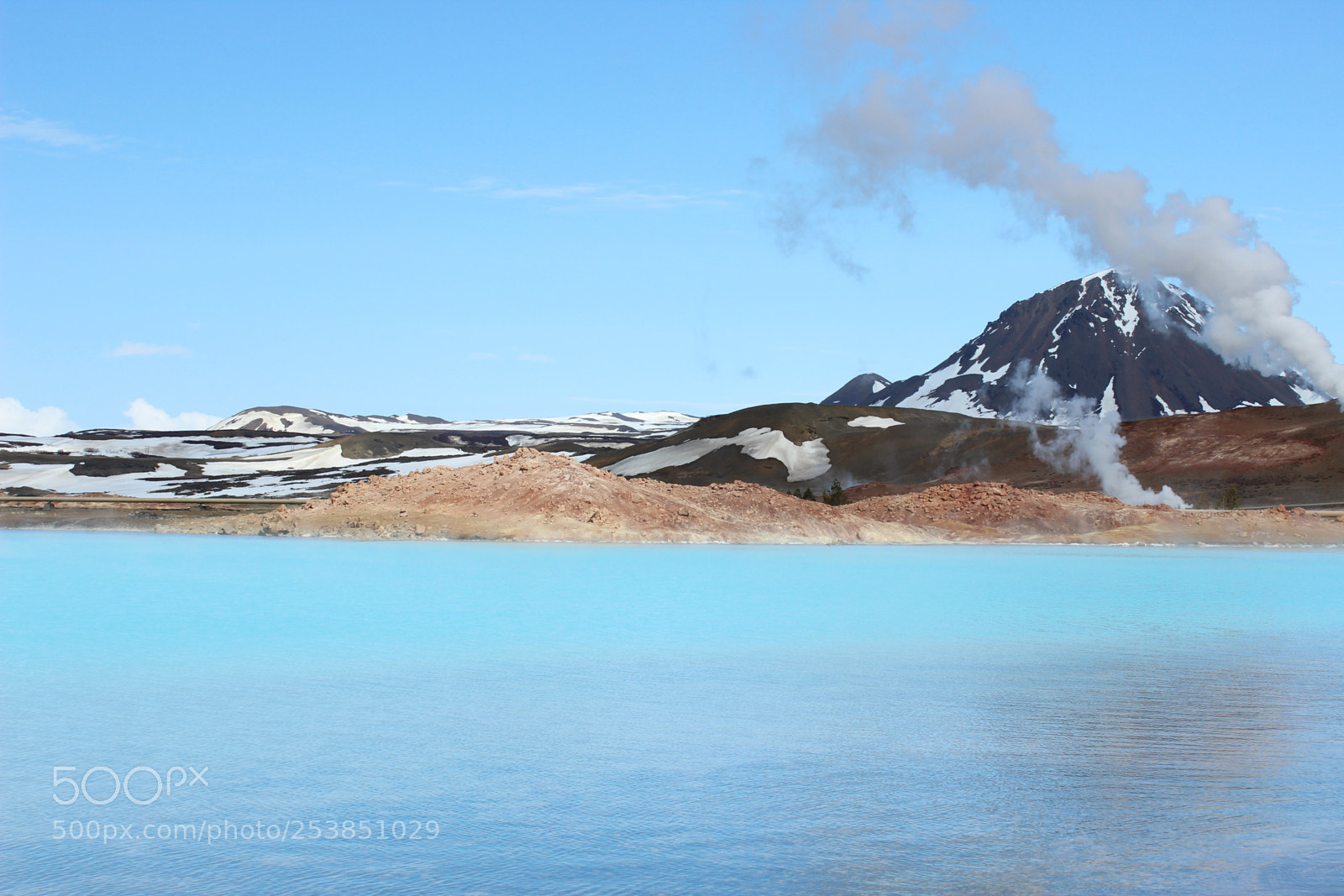Canon EOS 600D (Rebel EOS T3i / EOS Kiss X5) sample photo. How blue can water photography