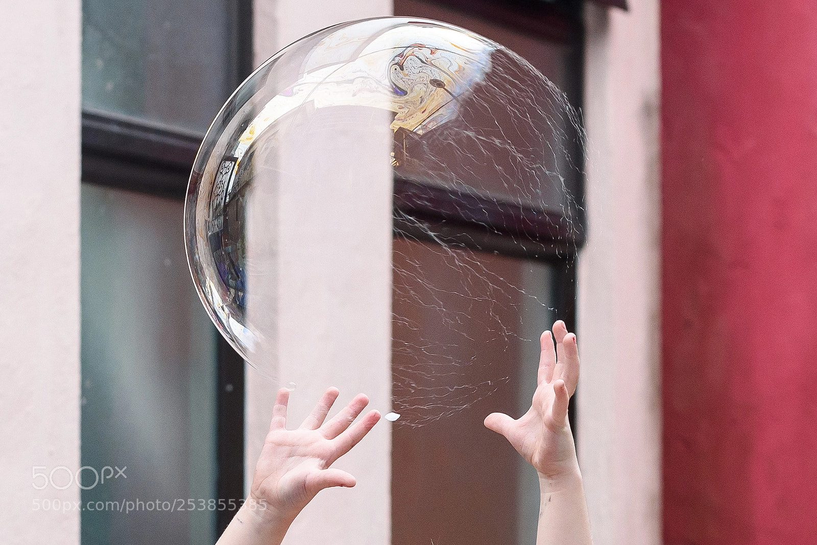 Nikon D810 sample photo. Burst bubble photography