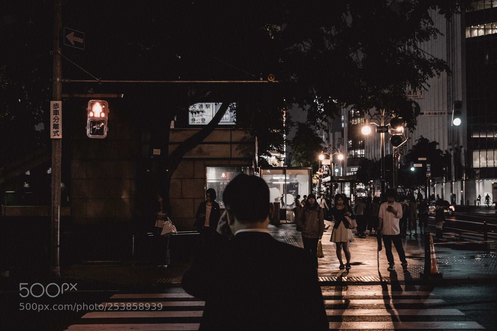 Nikon D3300 sample photo. Late-night commute photography