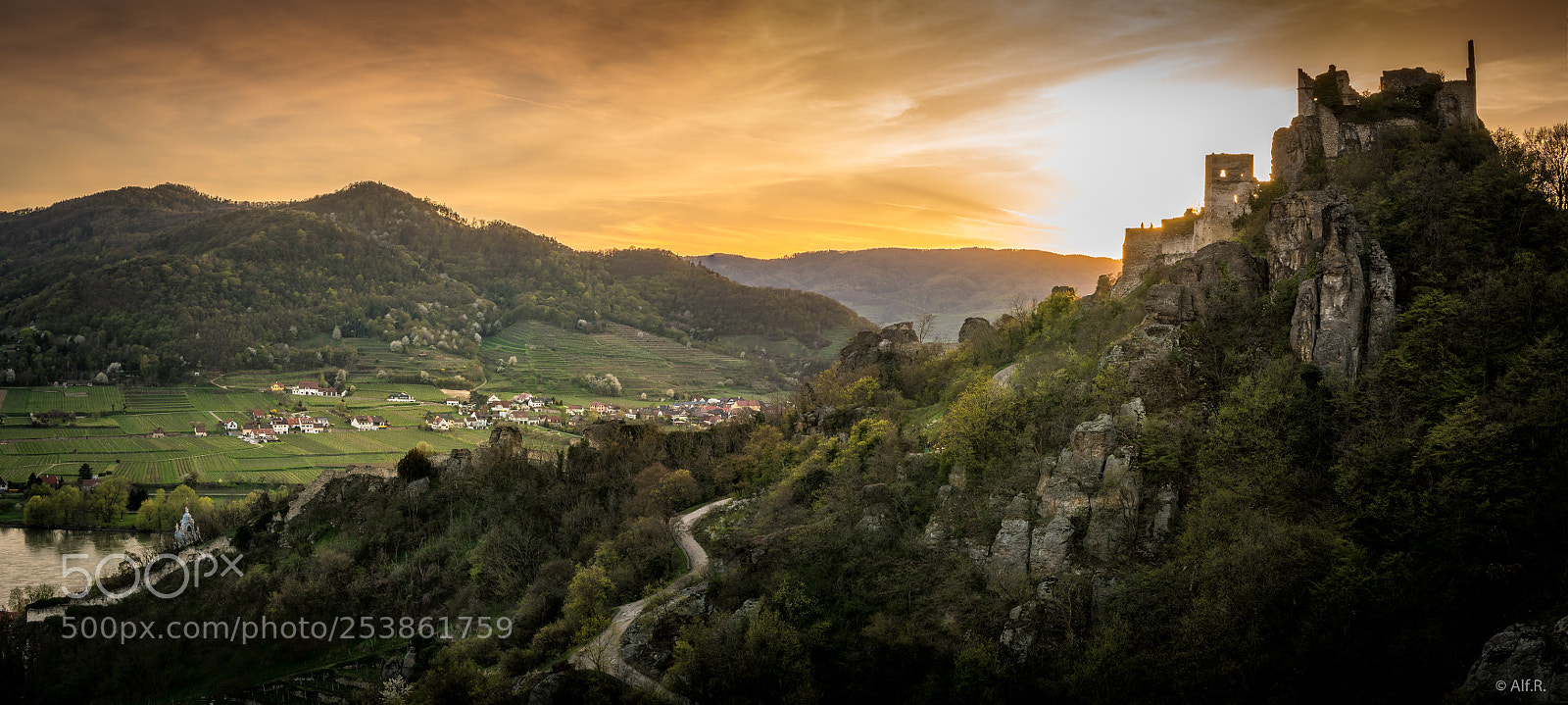 Sony a6500 sample photo. This is the wachau photography
