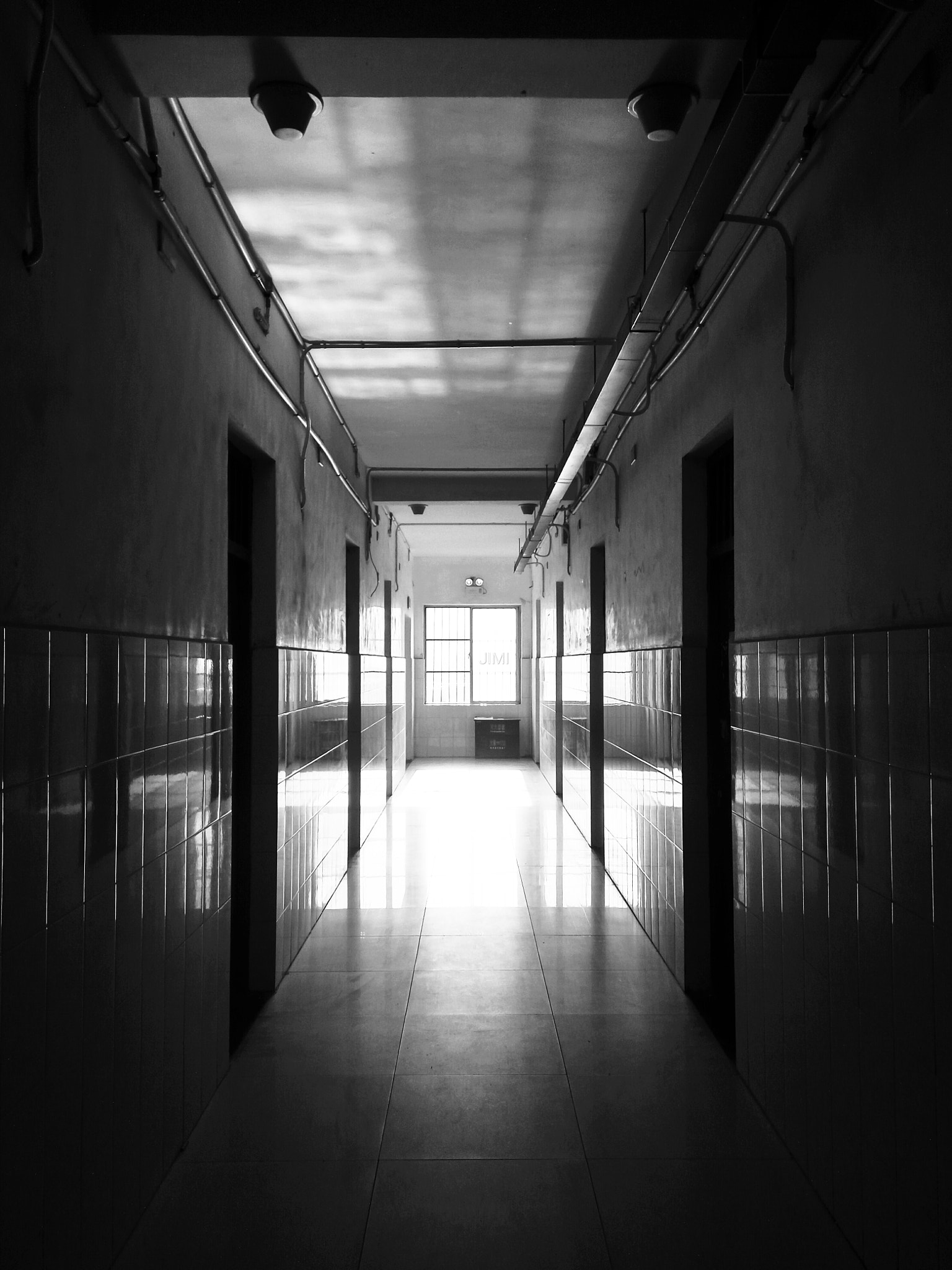 Xiaomi Redmi Note 3 sample photo. Corridor photography