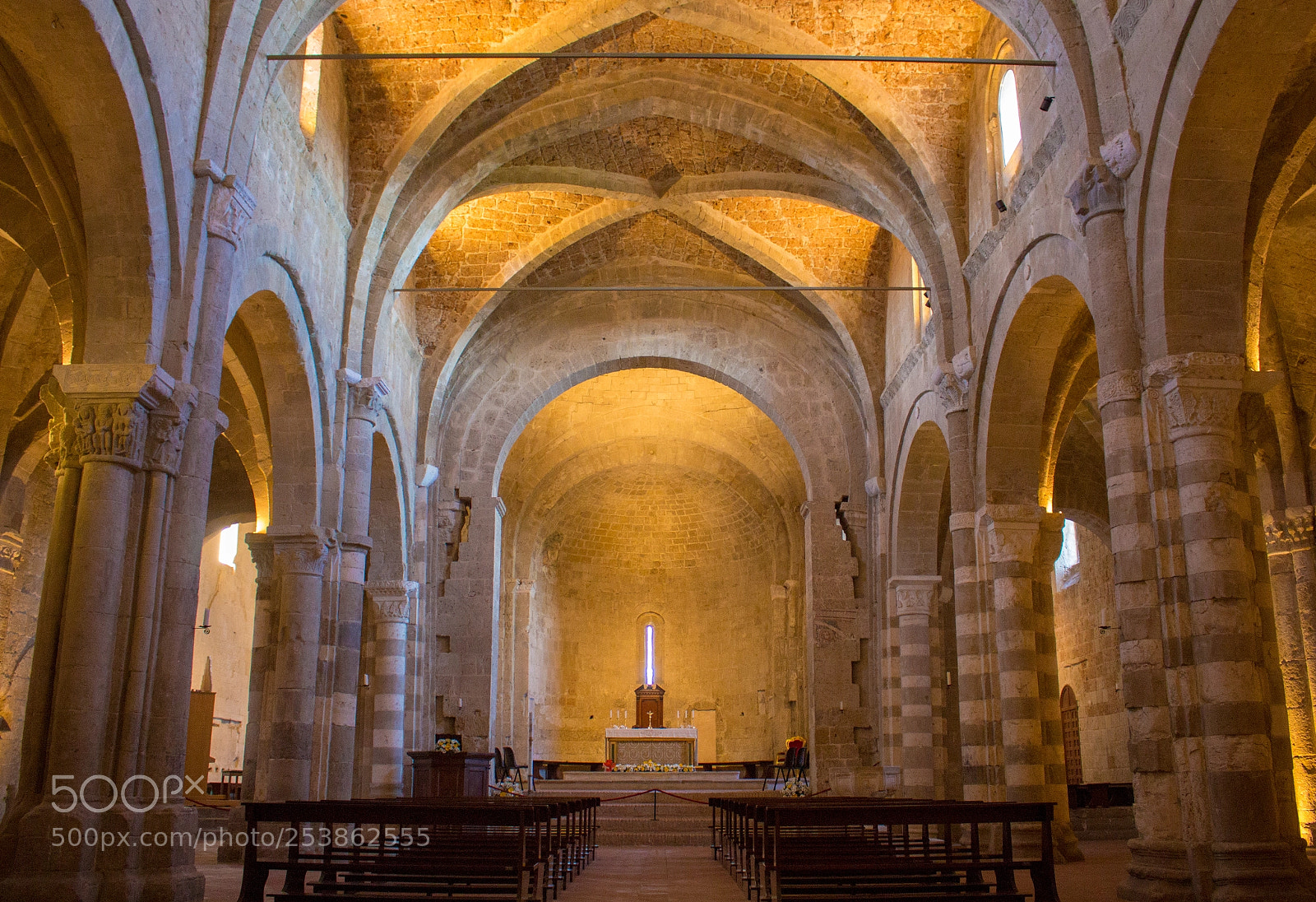 Canon EOS 100D (EOS Rebel SL1 / EOS Kiss X7) sample photo. Chiesa di santa maria photography