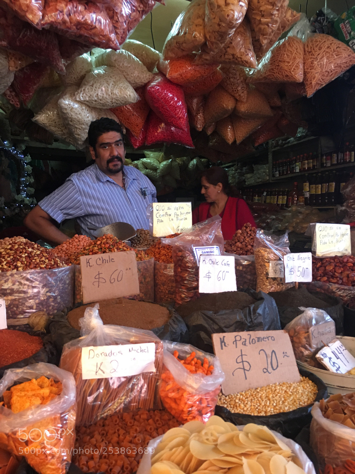 Apple iPhone 6s sample photo. Mexican market trader photography