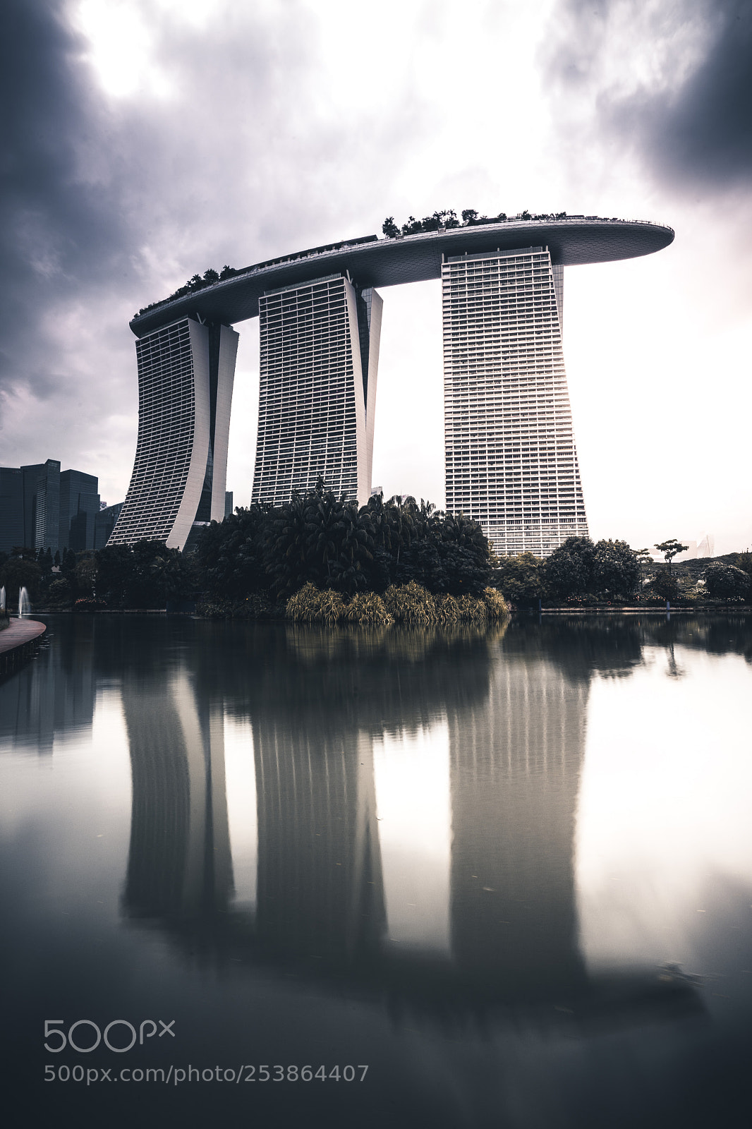 Sony a7 II sample photo. Marina bay sands photography