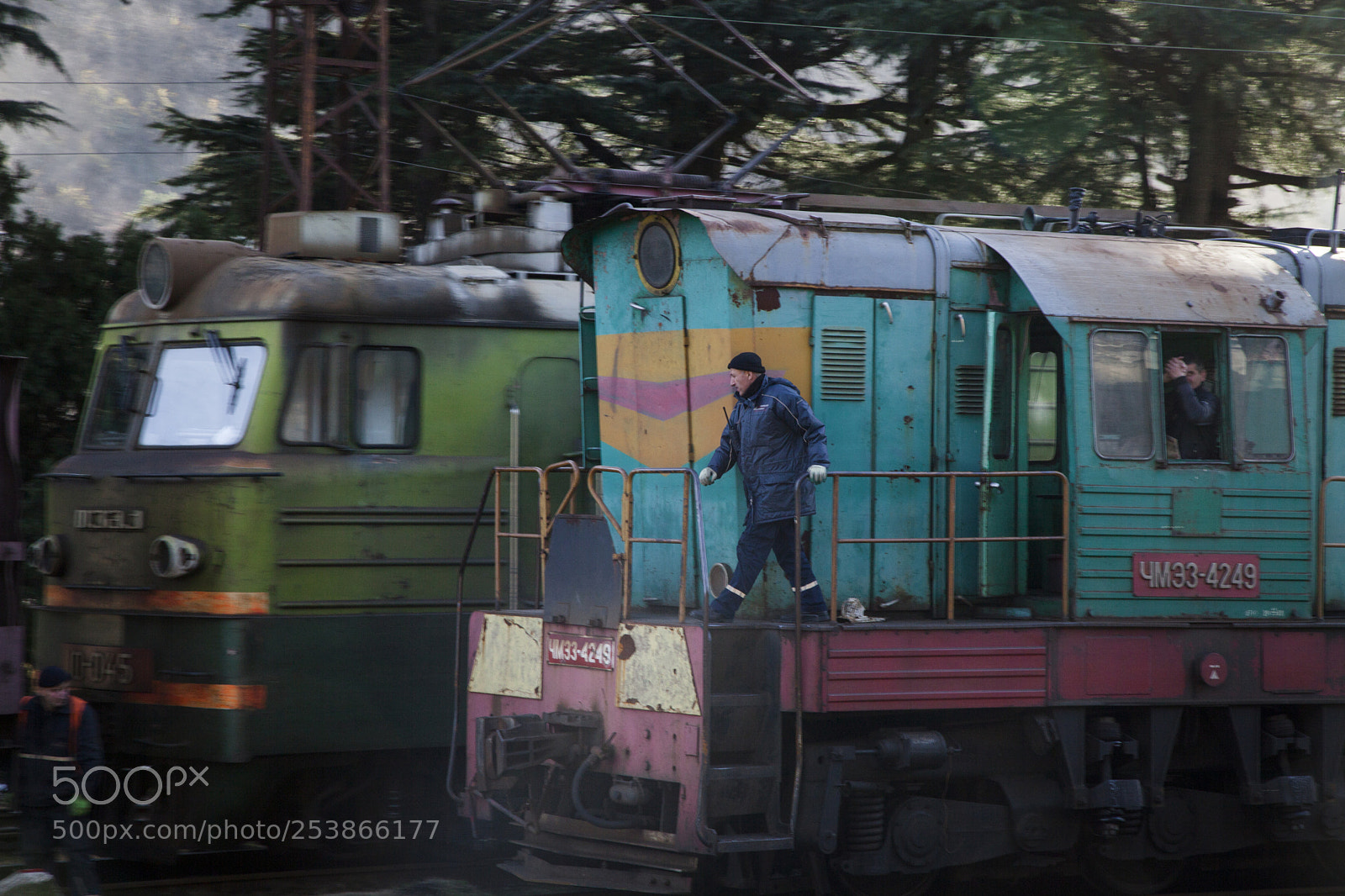 Canon EOS 5D Mark II sample photo. Colours of the city photography