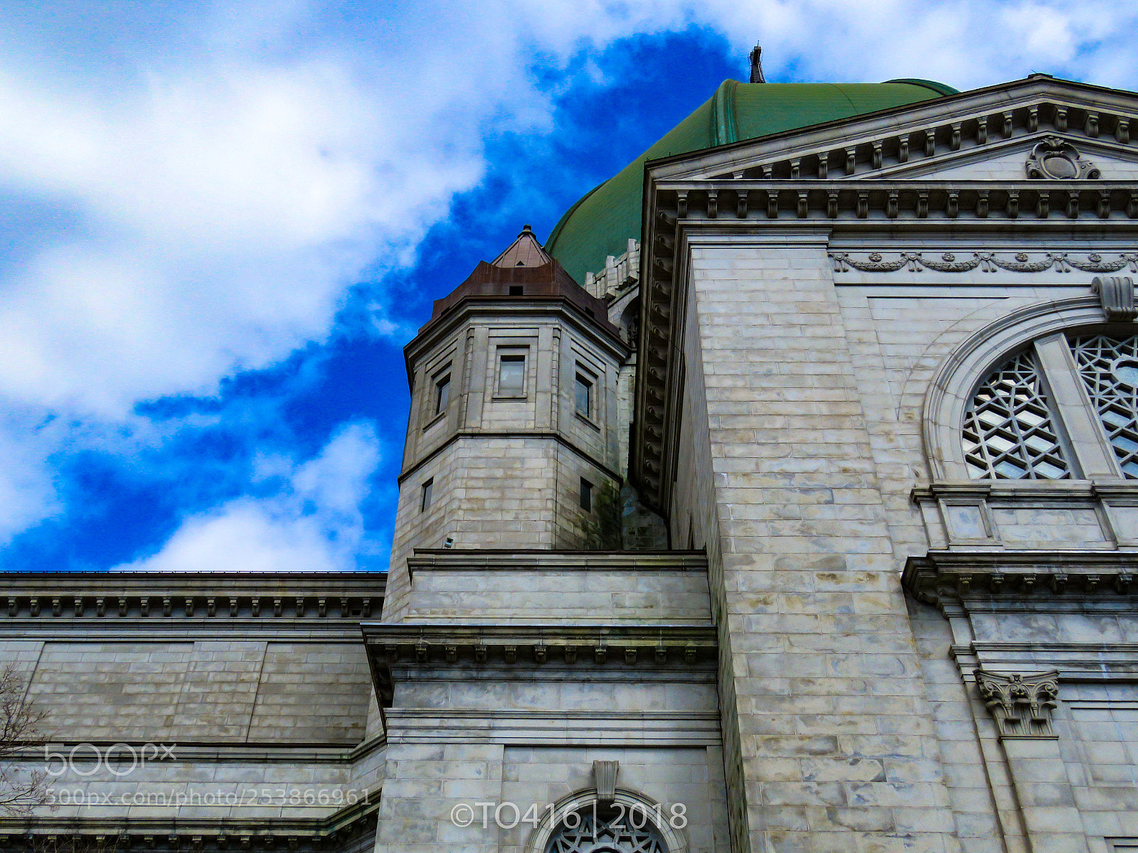 Canon PowerShot SX60 HS sample photo. Montreal photography
