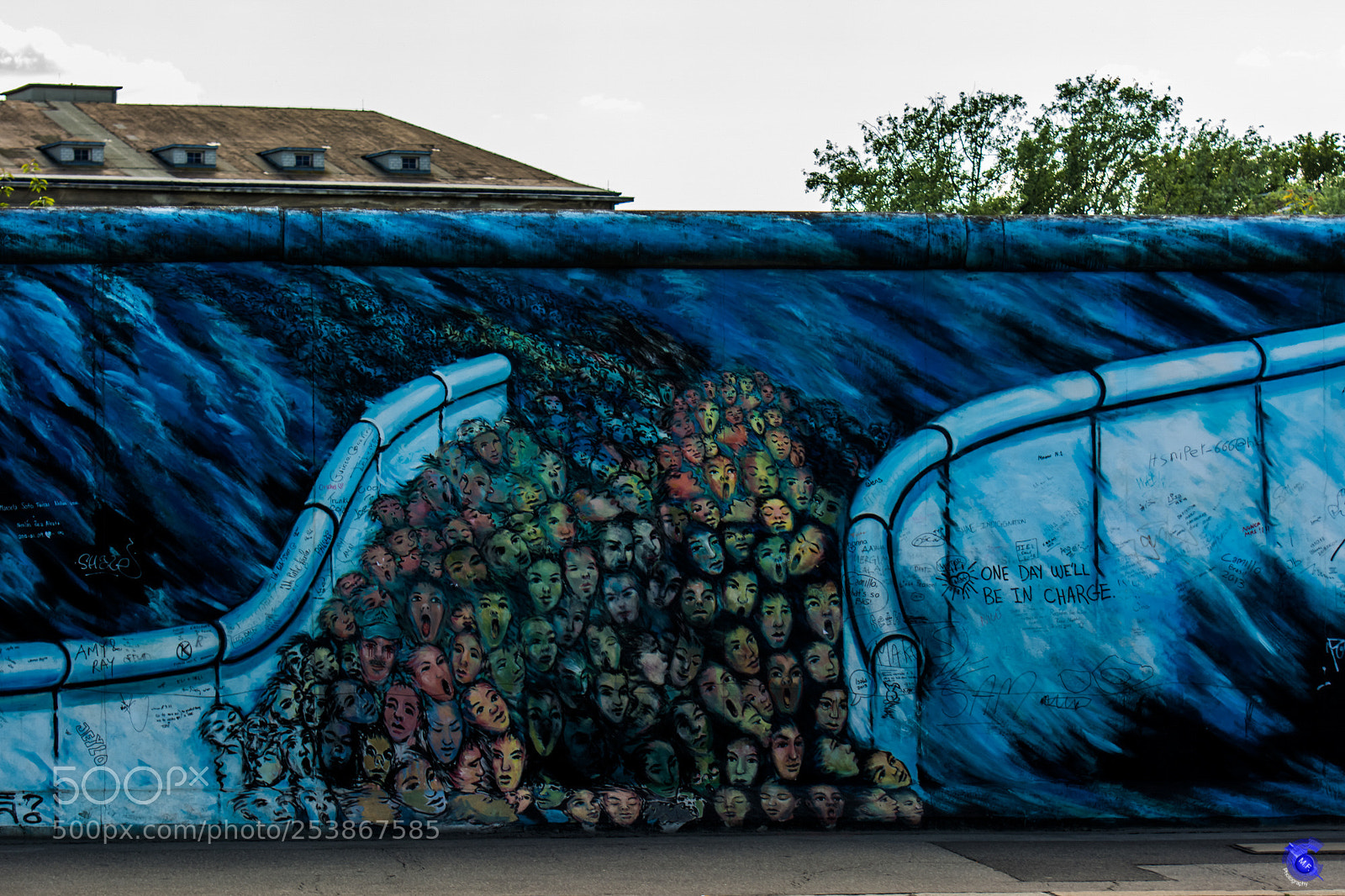 Nikon D5200 sample photo. Wall memorial photography