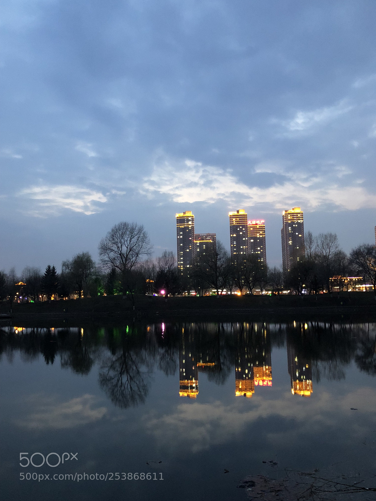 Apple iPhone X sample photo. Night by the river photography