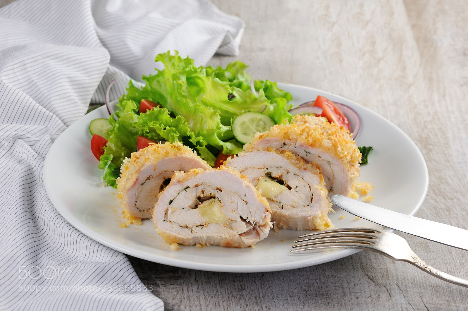 Nikon D90 sample photo. Chicken in breadcrumbs photography