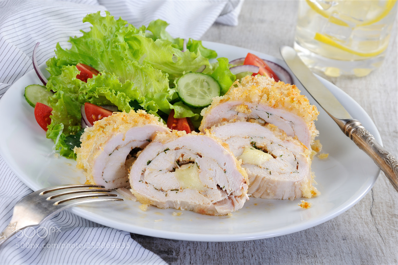 Nikon D90 sample photo. Chicken roll in breadcrumbs photography