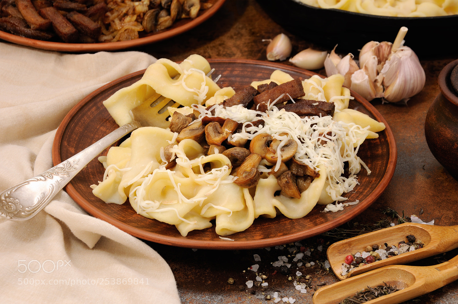 Nikon D90 sample photo. Pasta fettuccine with mushrooms photography