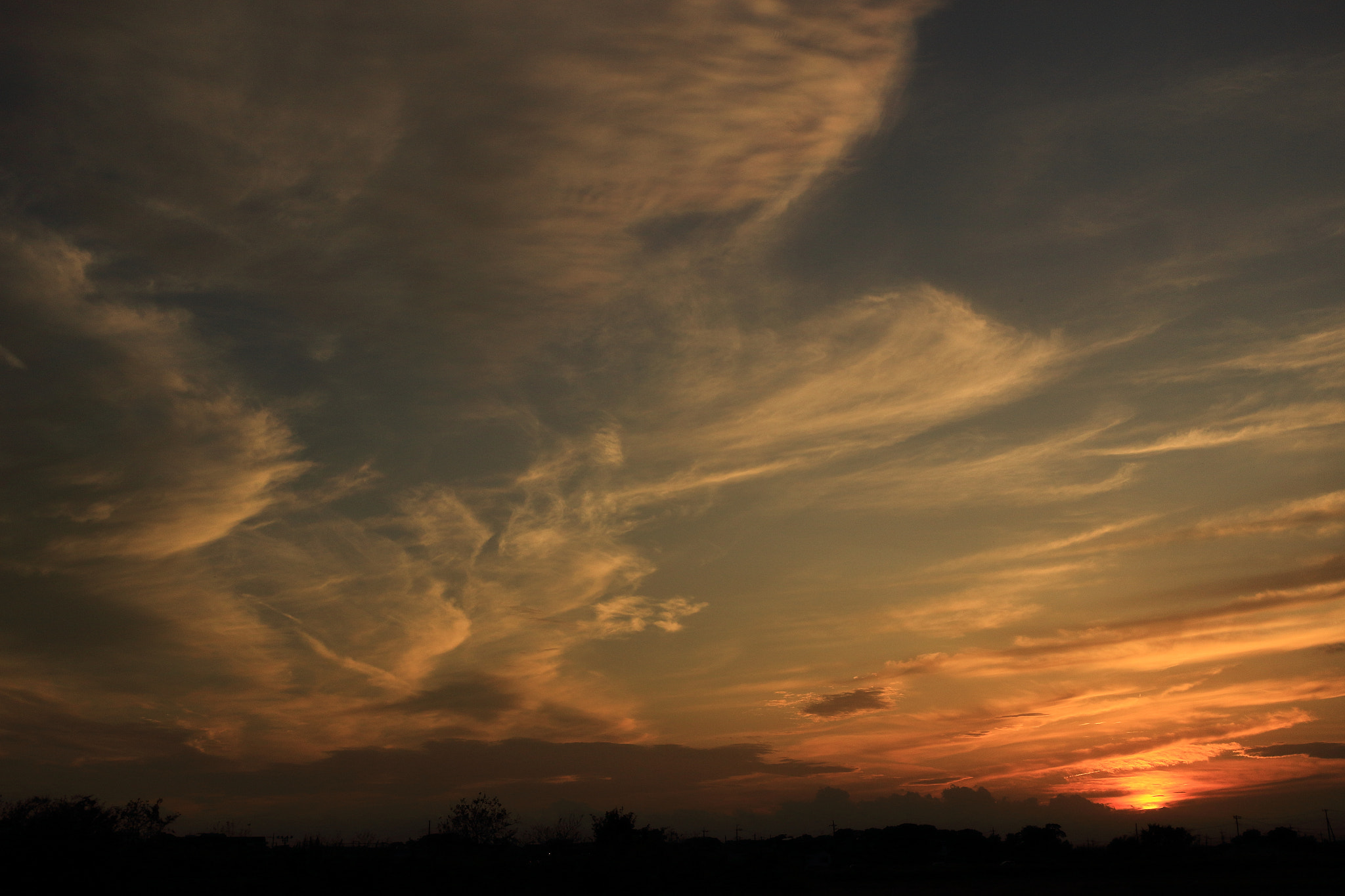 Canon EF-S 24mm F2.8 STM sample photo. Sunset photography
