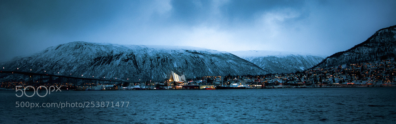 Nikon D90 sample photo. Tromso cross-sea bridge photography