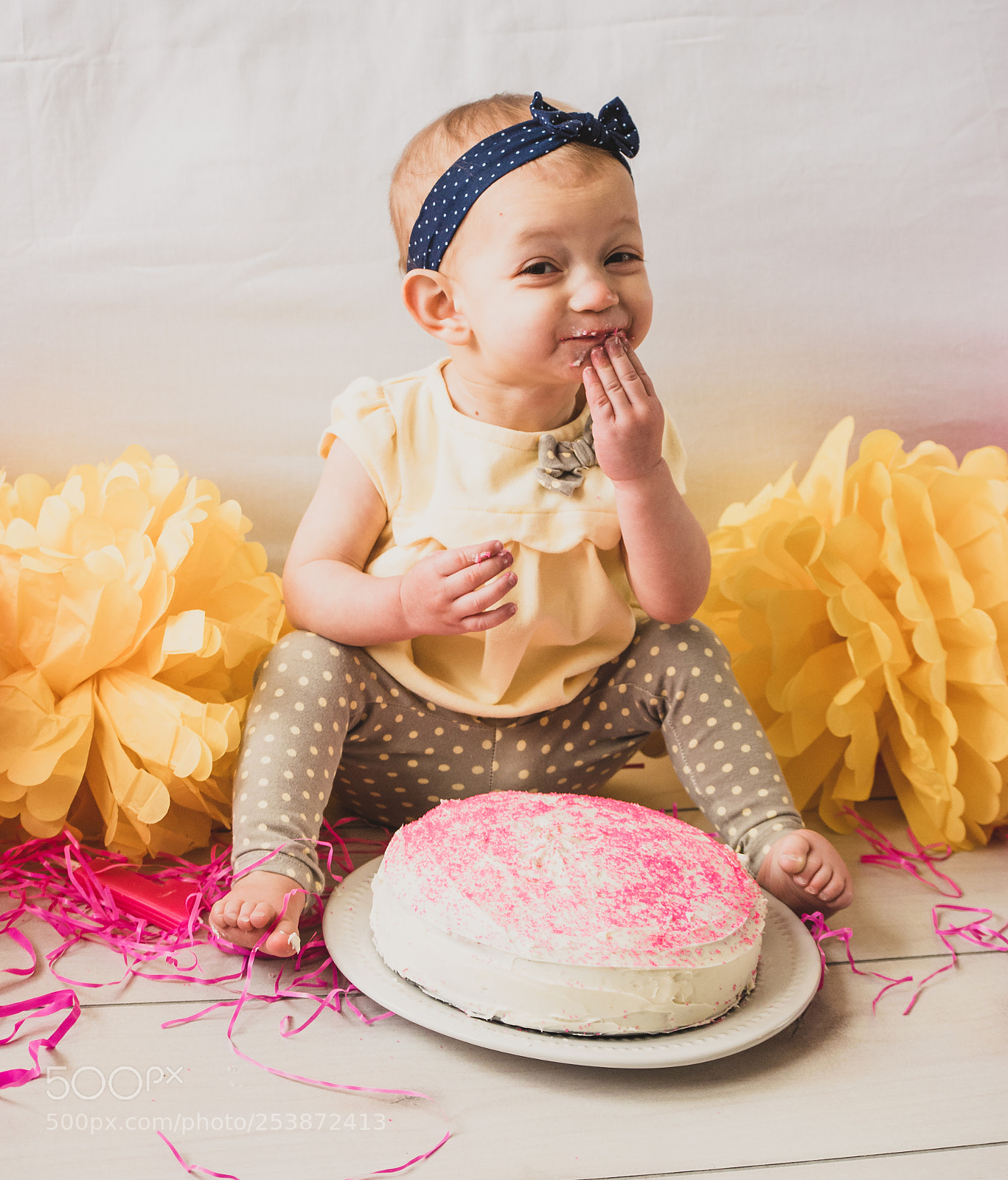 Nikon D3300 sample photo. Sunshine cake smash photography