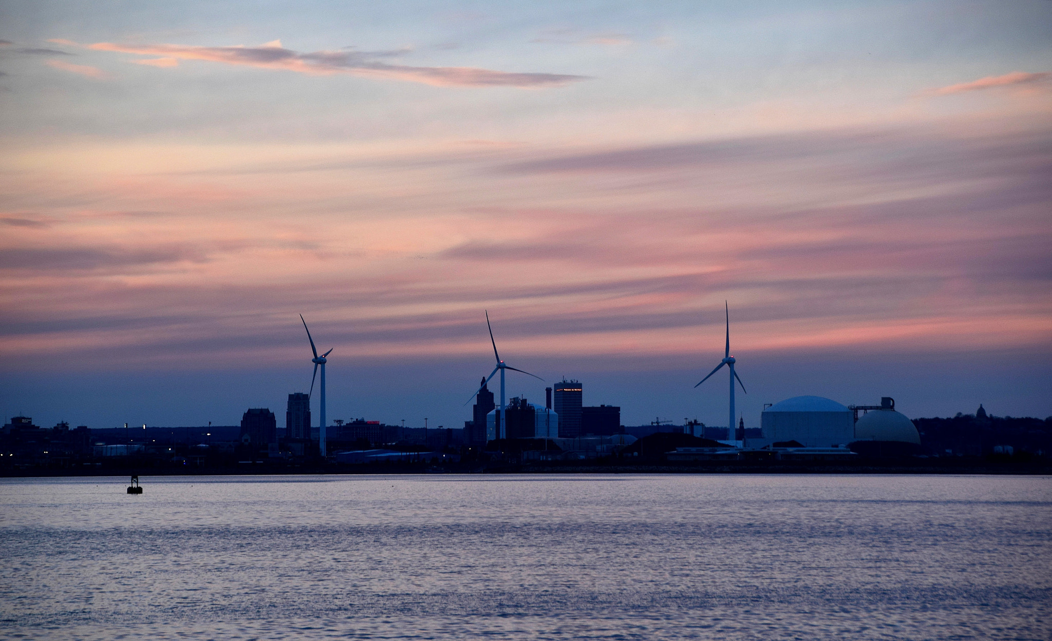 Sigma 18-250mm F3.5-6.3 DC Macro OS HSM sample photo. Sunset skyline photography