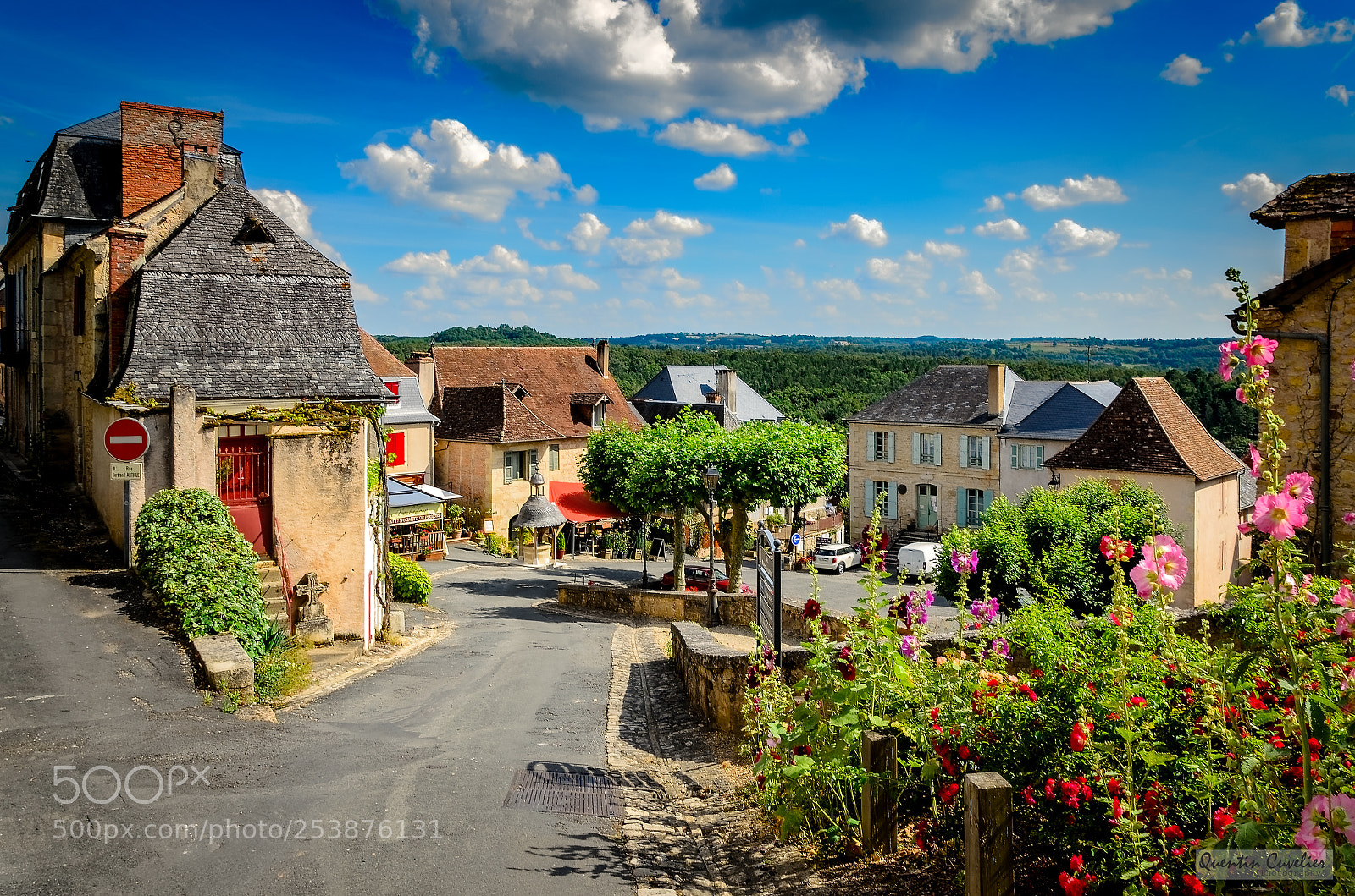Nikon D7000 sample photo. Hautefort - dordogne photography