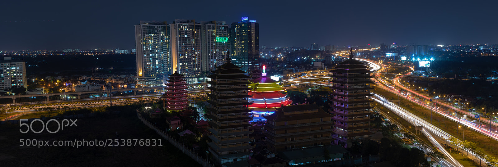 Canon EOS 80D sample photo. Ho chi minh nightscape photography