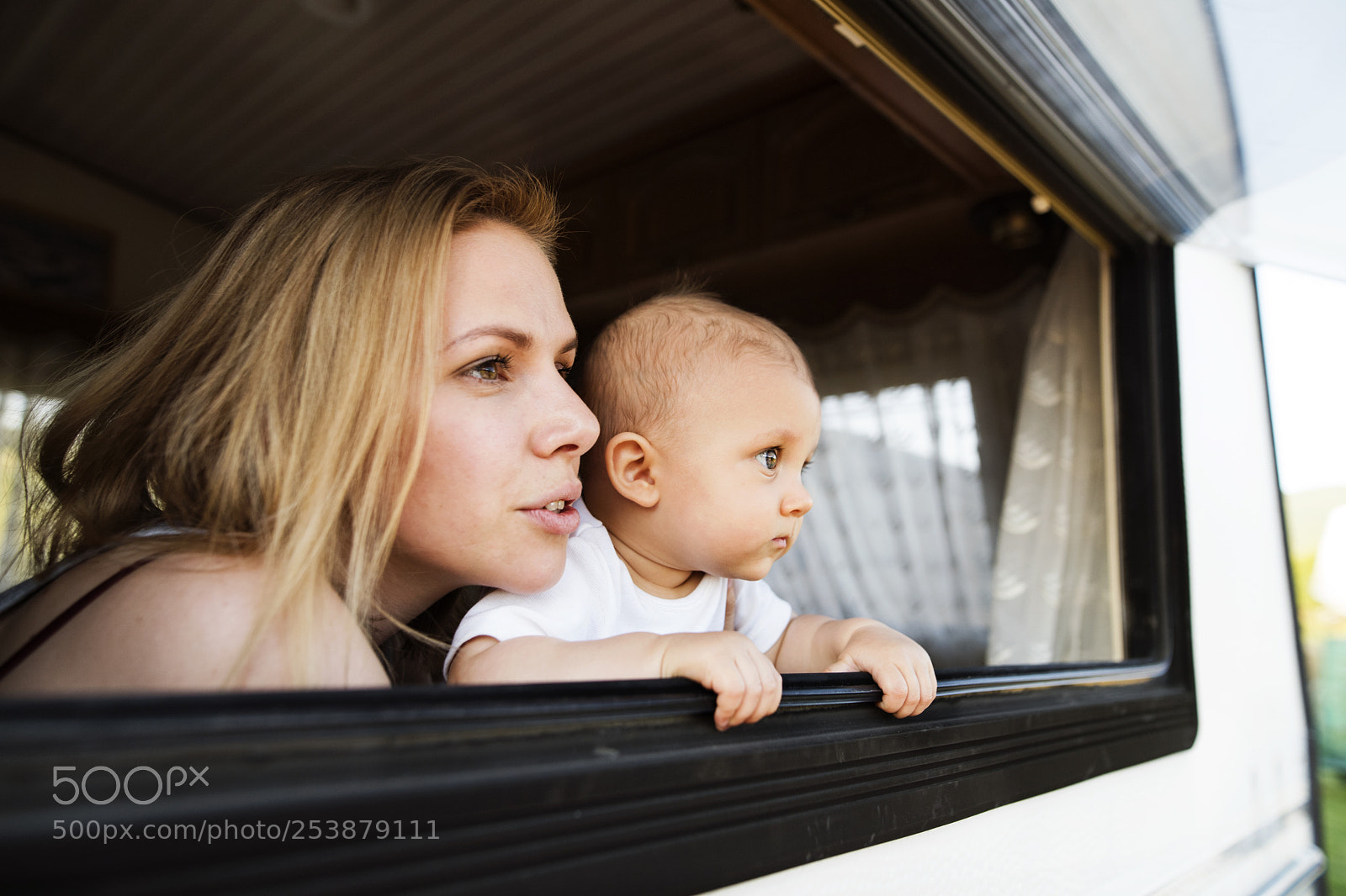 Nikon D5 sample photo. Mother and baby son photography