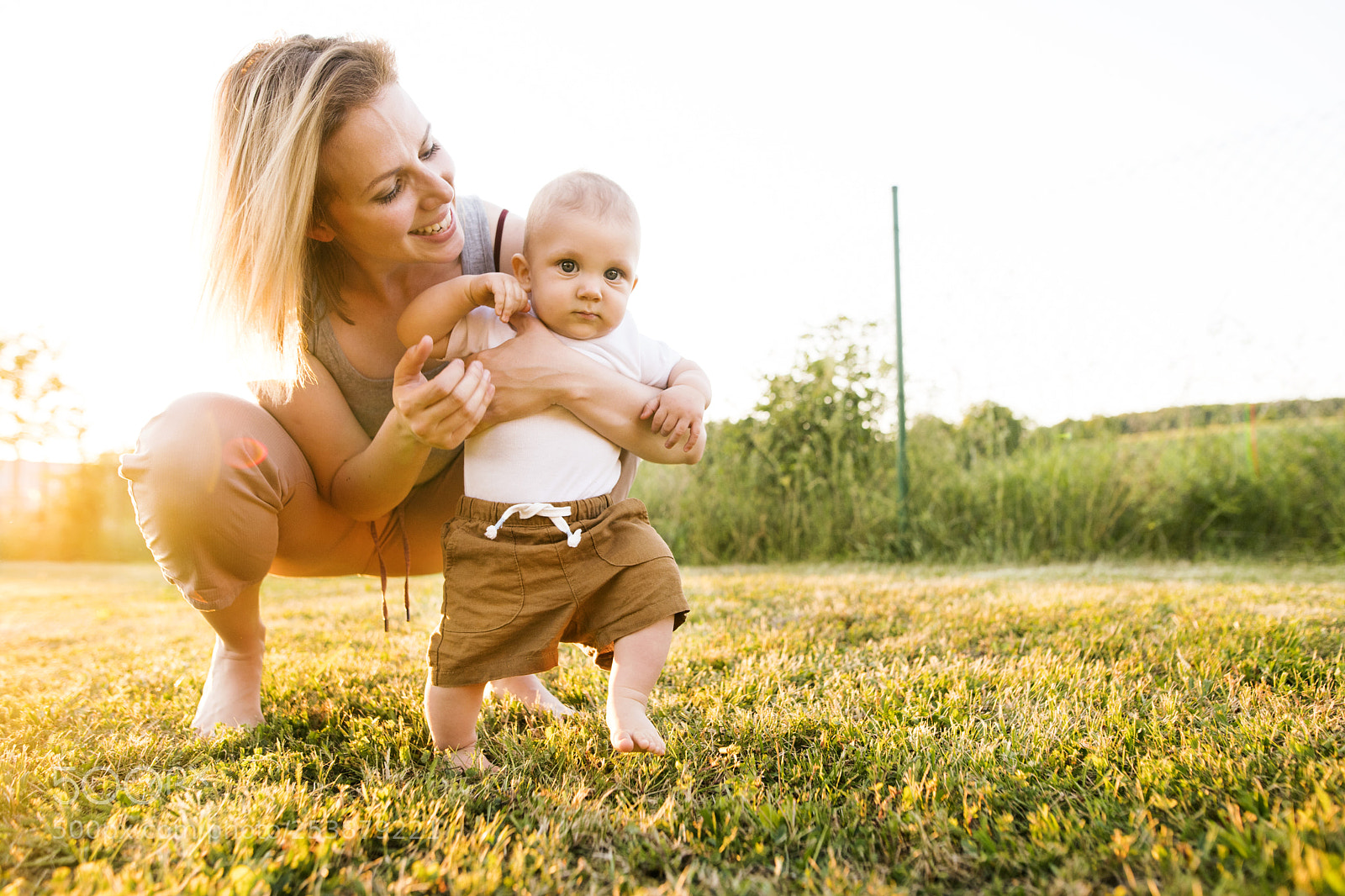 Nikon D5 sample photo. Young mother with her photography