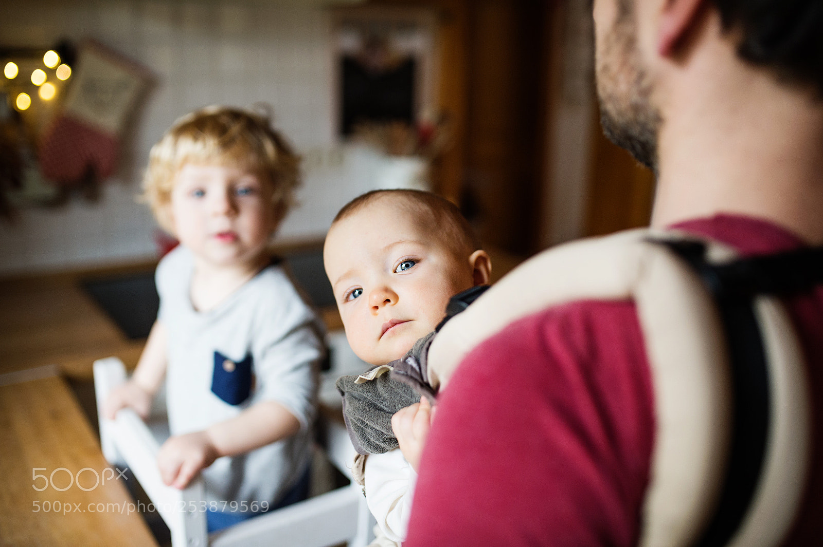 Nikon D4S sample photo. Father with two toddlers photography