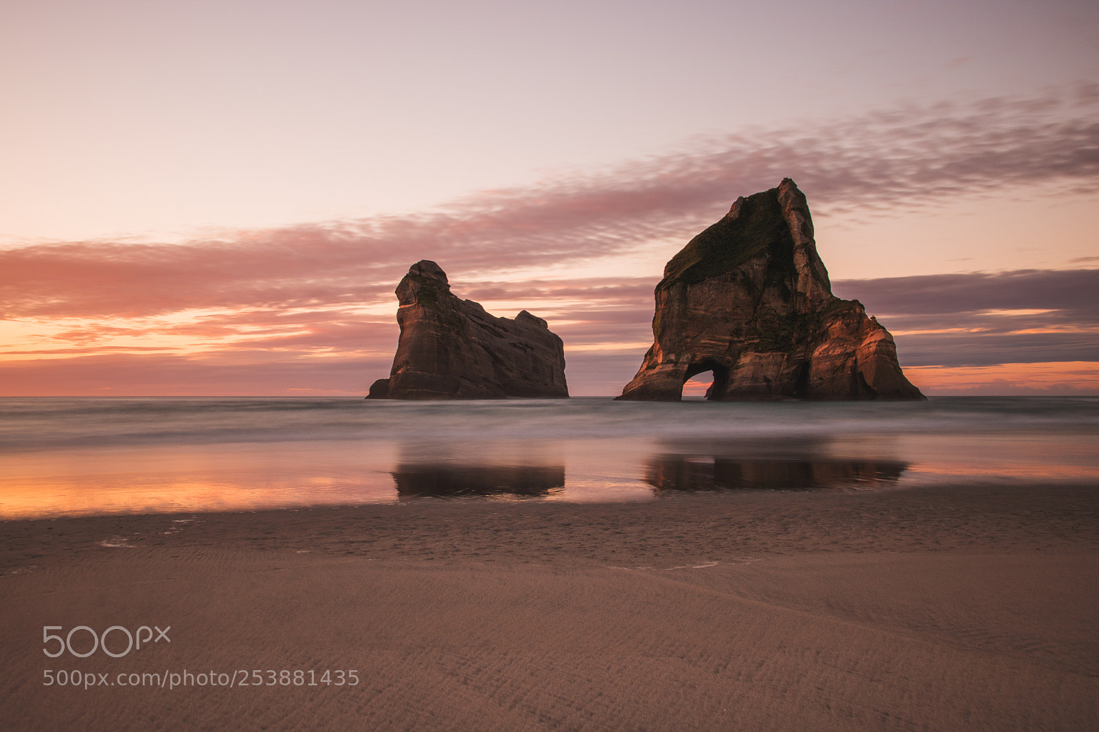 Canon EOS 750D (EOS Rebel T6i / EOS Kiss X8i) sample photo. Wharariki beach, new zealand photography