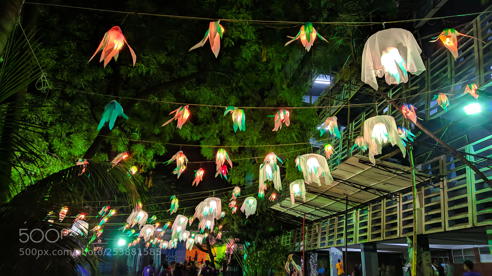 Xiaomi Mi A1 sample photo. Festival decorations photography