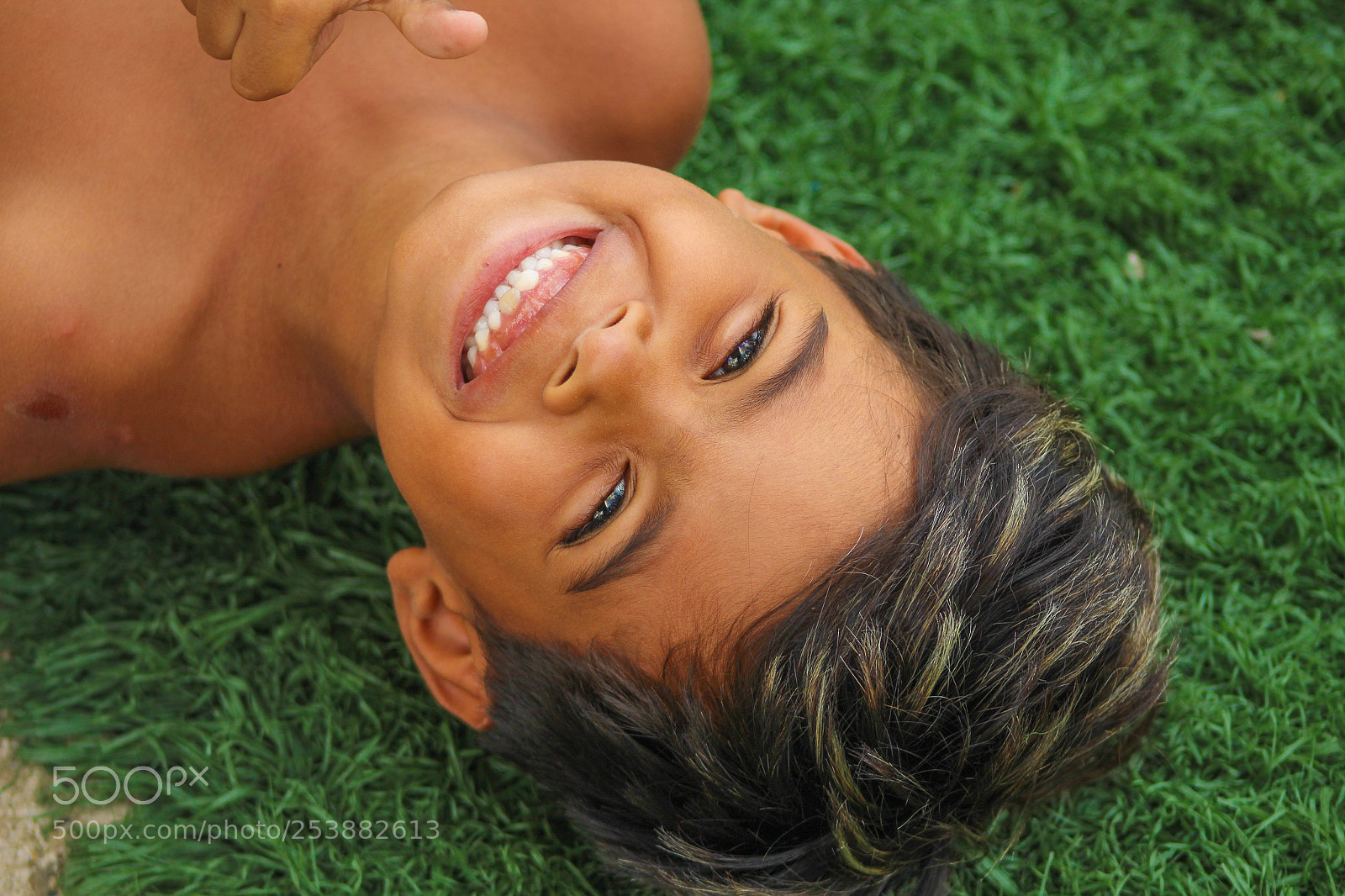 Canon EOS 1300D (EOS Rebel T6 / EOS Kiss X80) sample photo. Criança photography