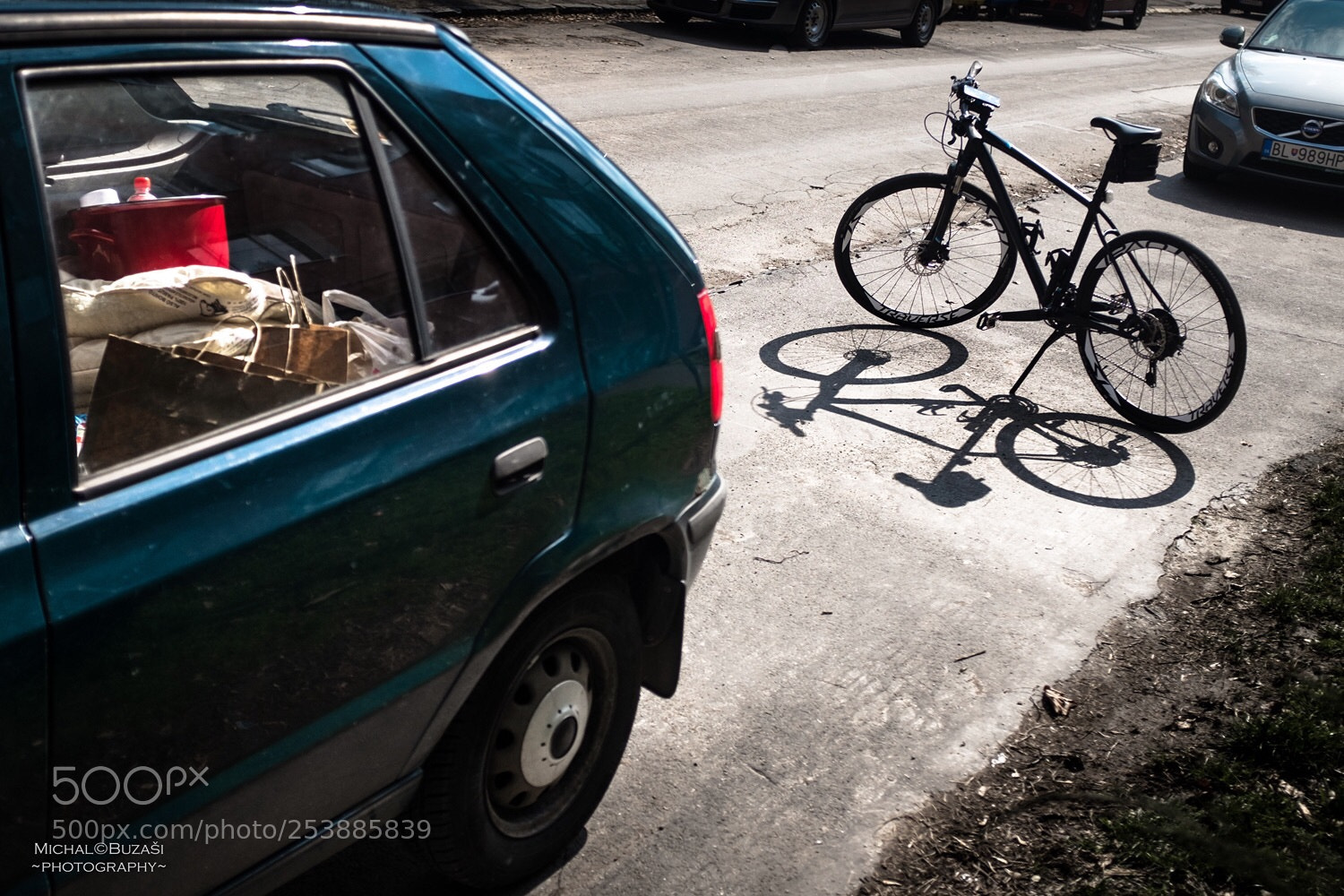 Fujifilm X100T sample photo. On the street photography
