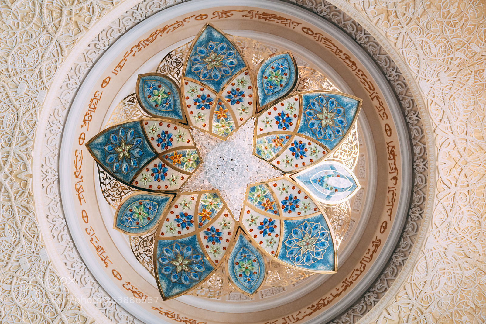 Leica SL (Typ 601) sample photo. Abu dhabi sheikh zayed photography
