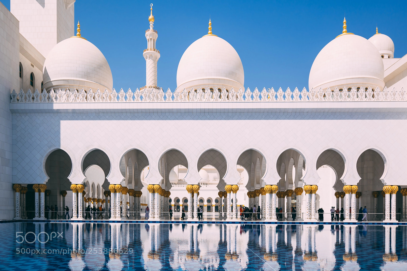 Leica SL (Typ 601) sample photo. Abu dhabi sheikh zayed photography