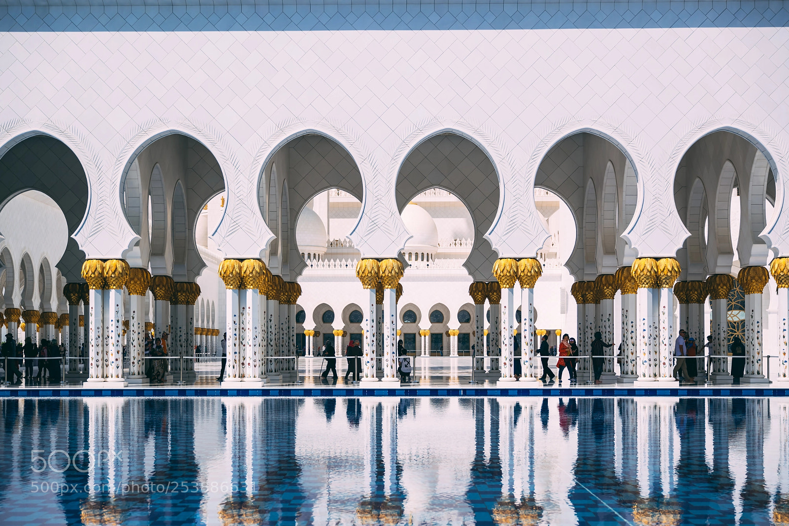 Leica SL (Typ 601) sample photo. Abu dhabi sheikh zayed photography
