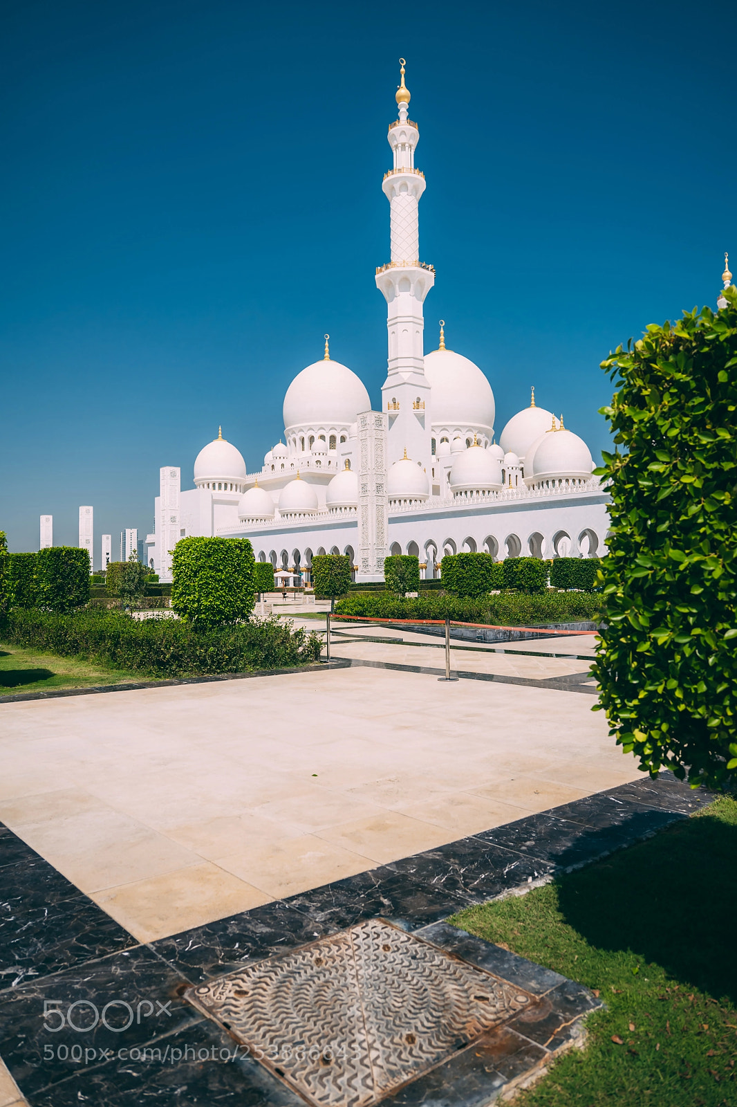 Leica SL (Typ 601) sample photo. Abu dhabi sheikh zayed photography
