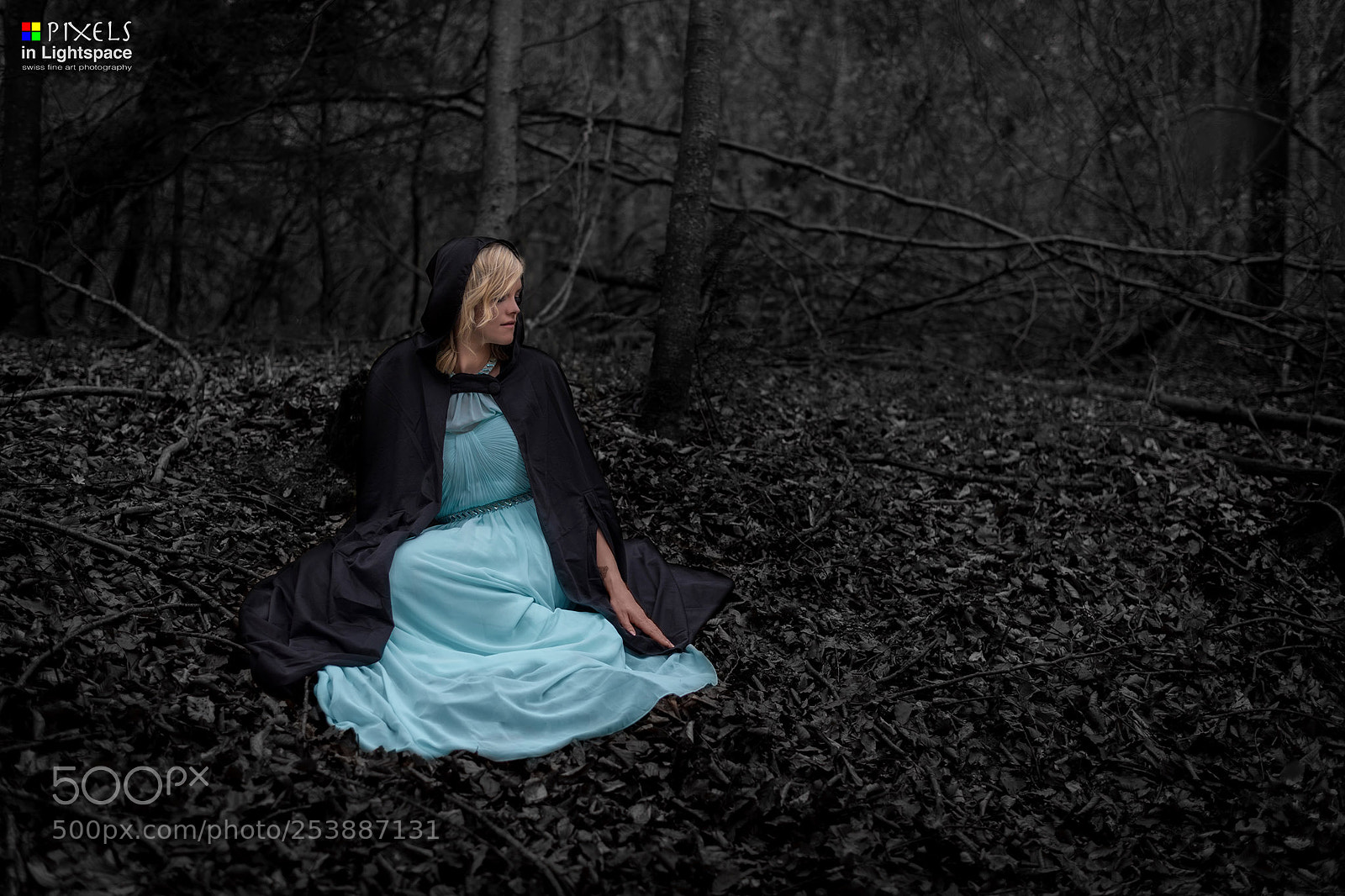 Nikon D810 sample photo. The girl alone in photography