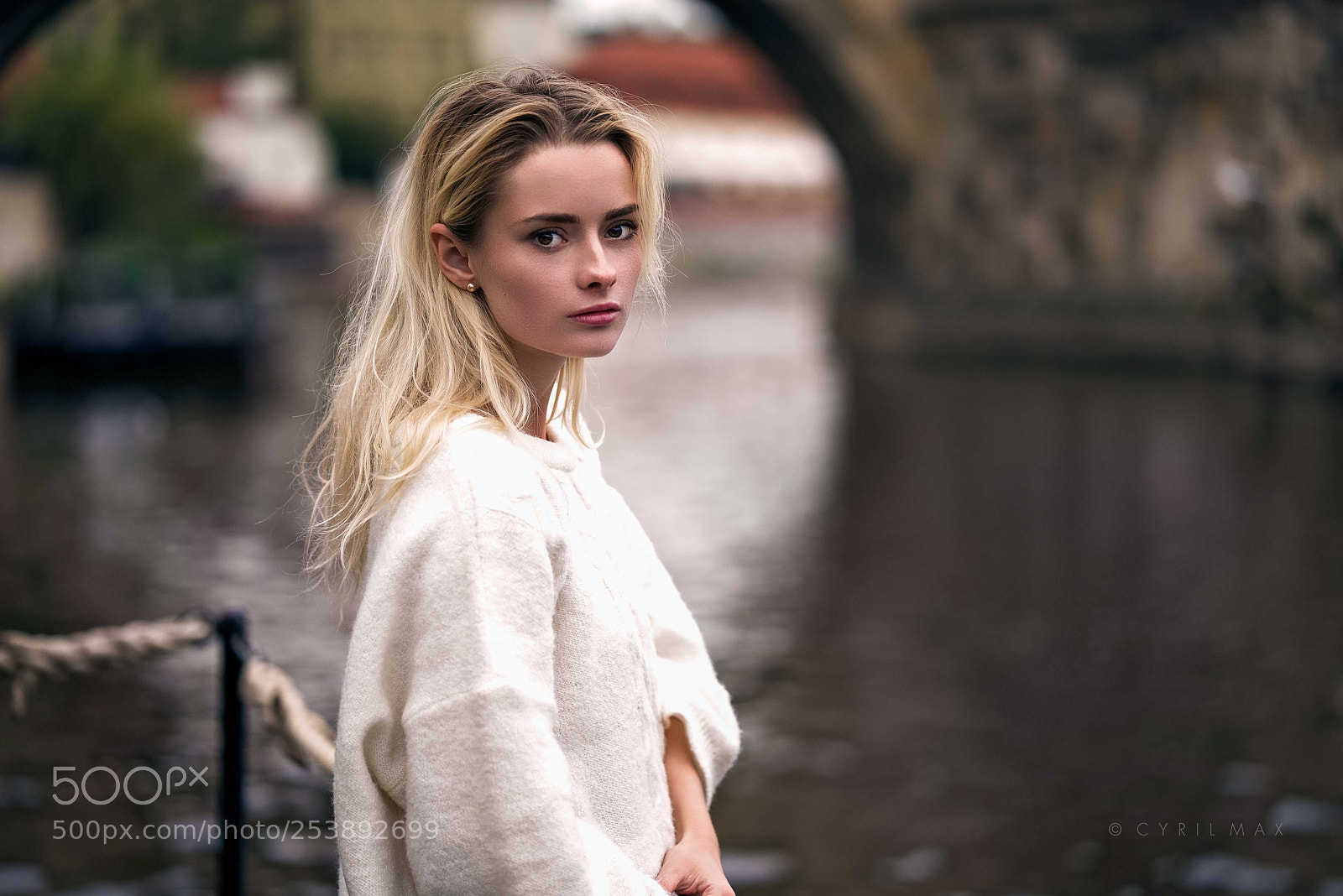 Sony a7R sample photo. Markéta photography