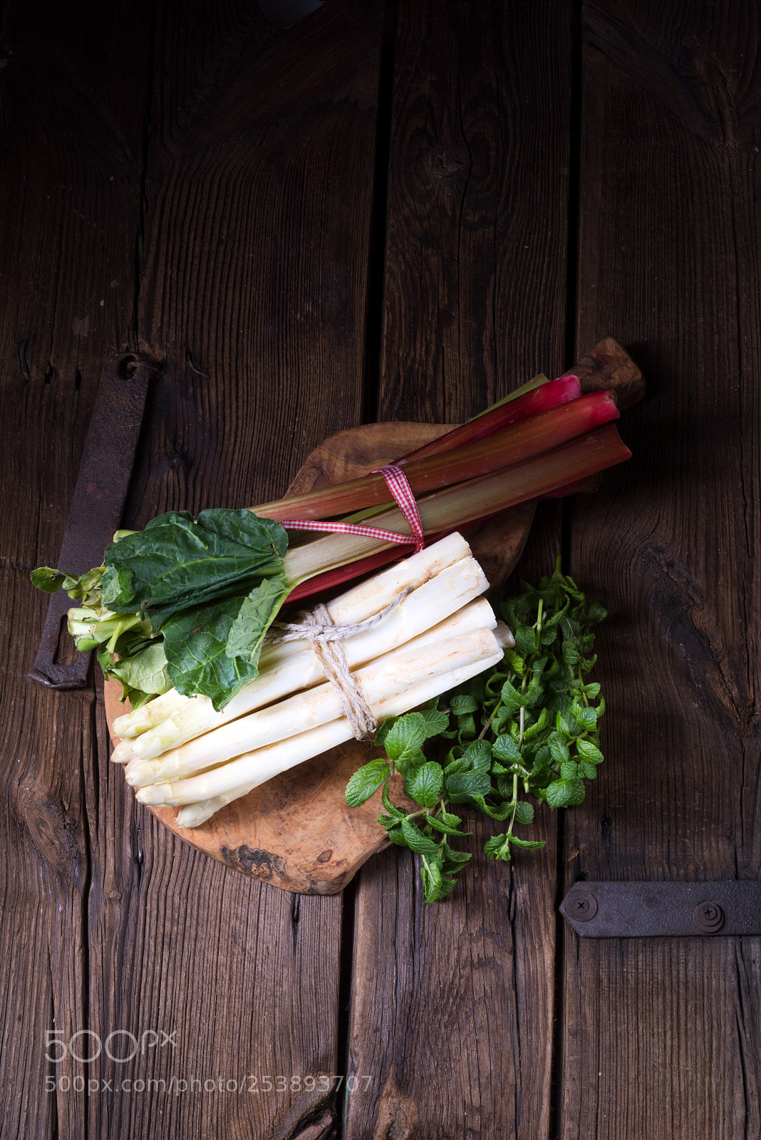 Nikon D810 sample photo. Delicious white asparagus photography