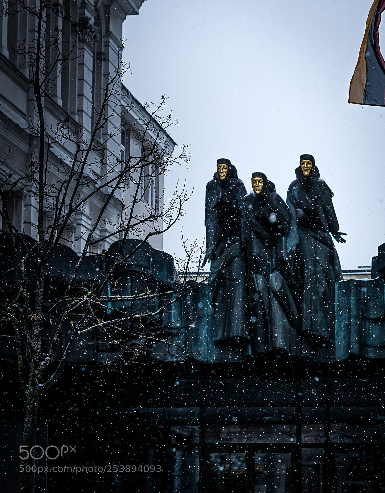 Sony a6000 sample photo. The three muses in photography
