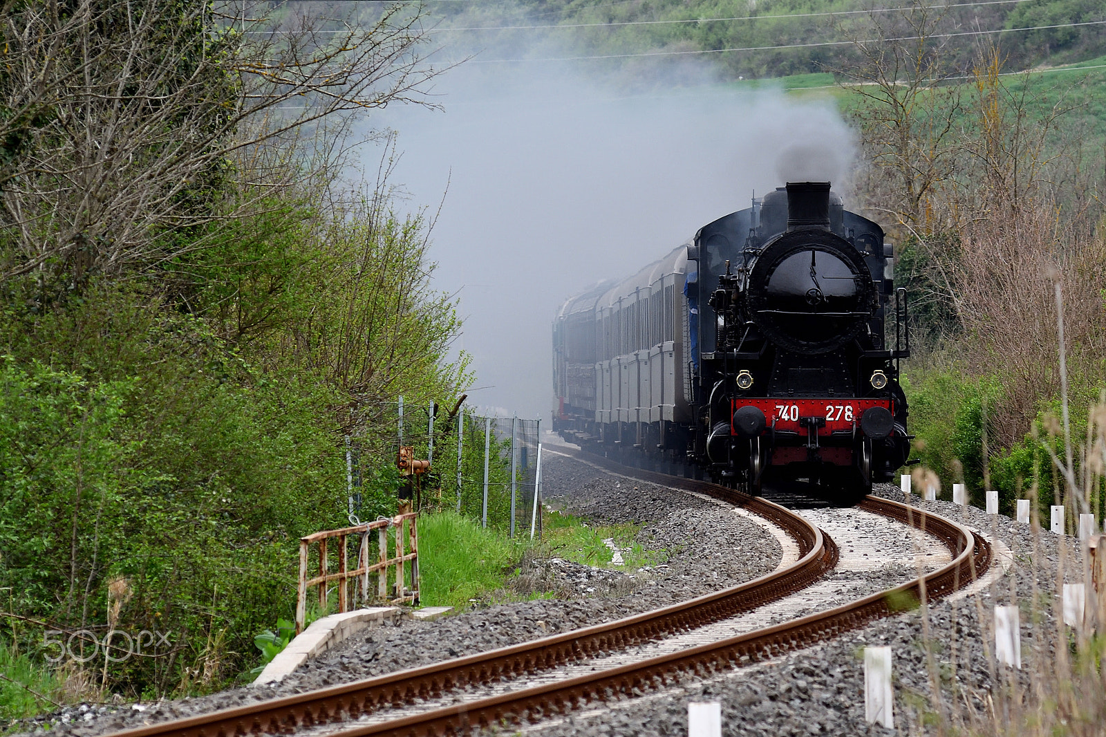 Nikon AF-Nikkor 80-200mm F2.8D ED sample photo. Treno in transito @2018.04.15 photography