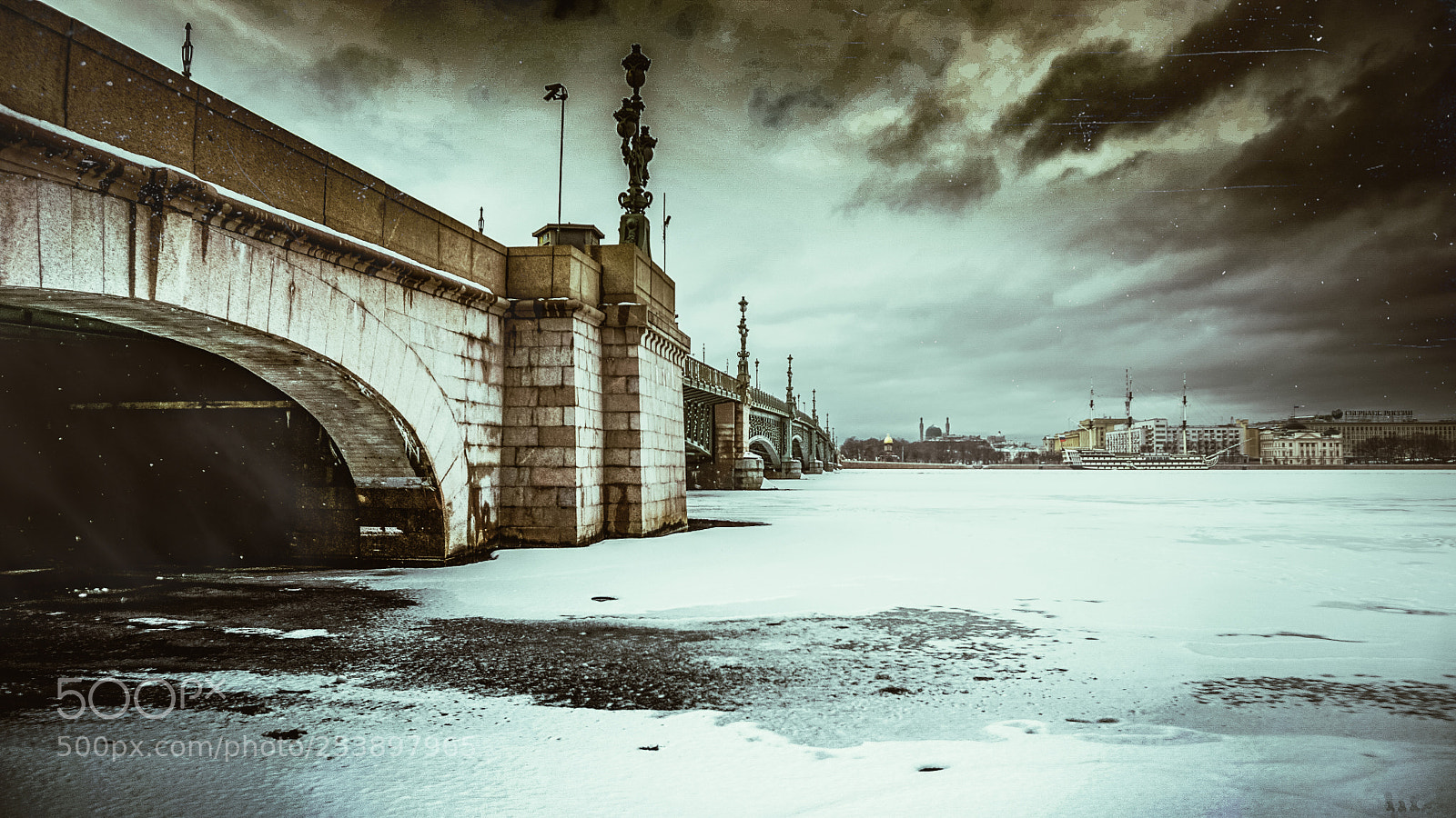 Sony a5100 sample photo. St. petersburg photography