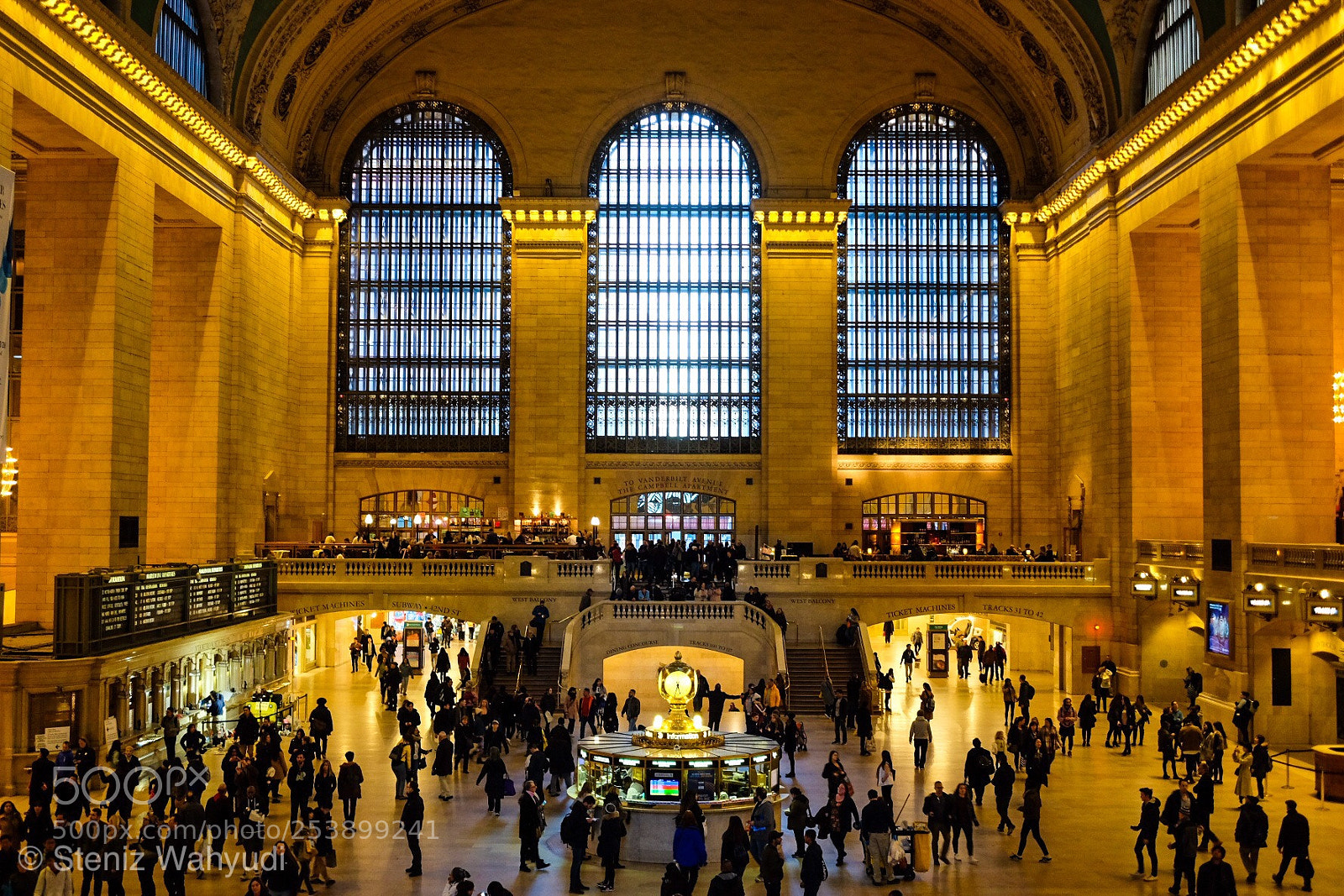 Fujifilm X-T10 sample photo. Grand central terminal photography