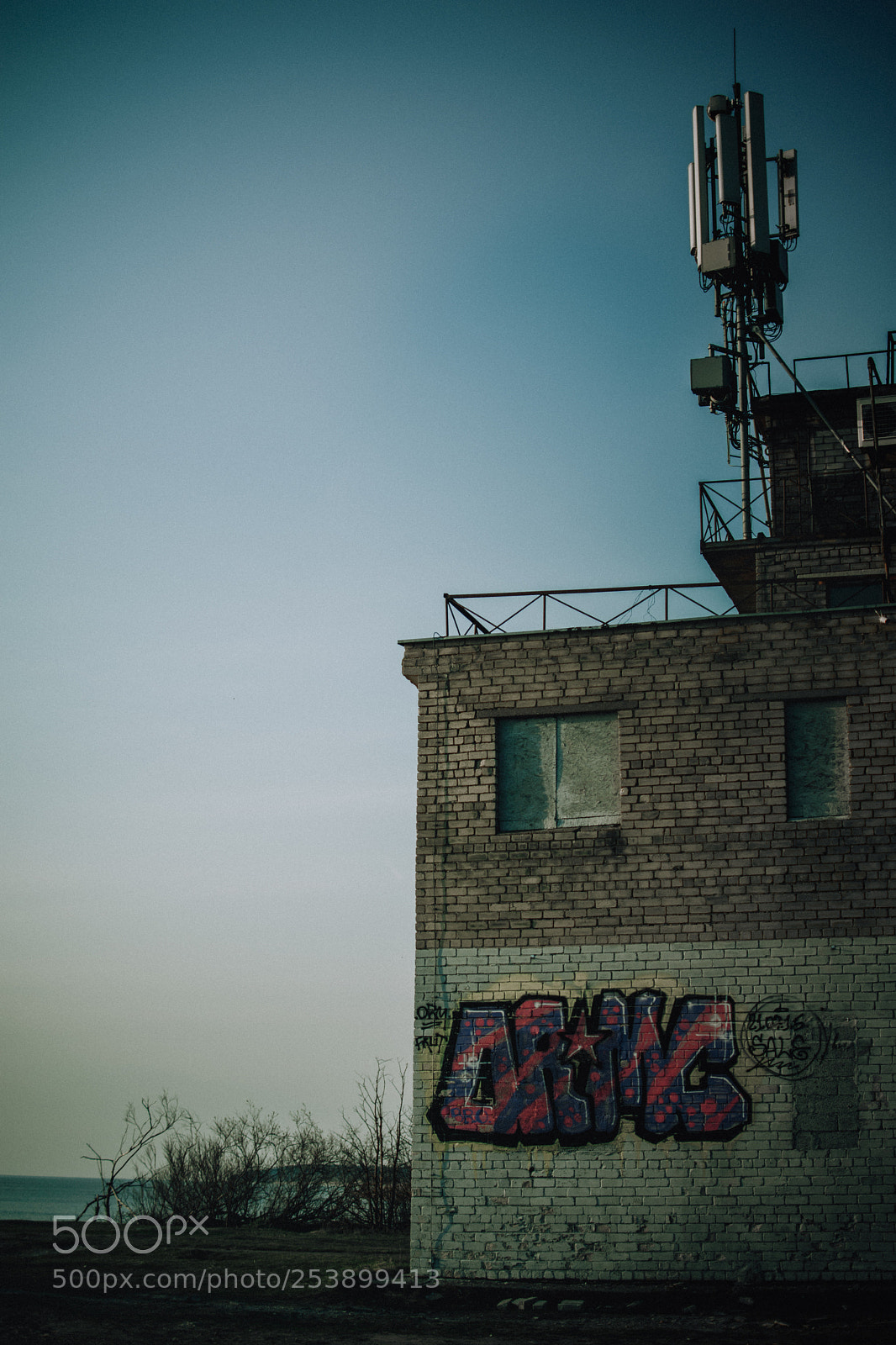 Nikon D3400 sample photo. Old beach building photography