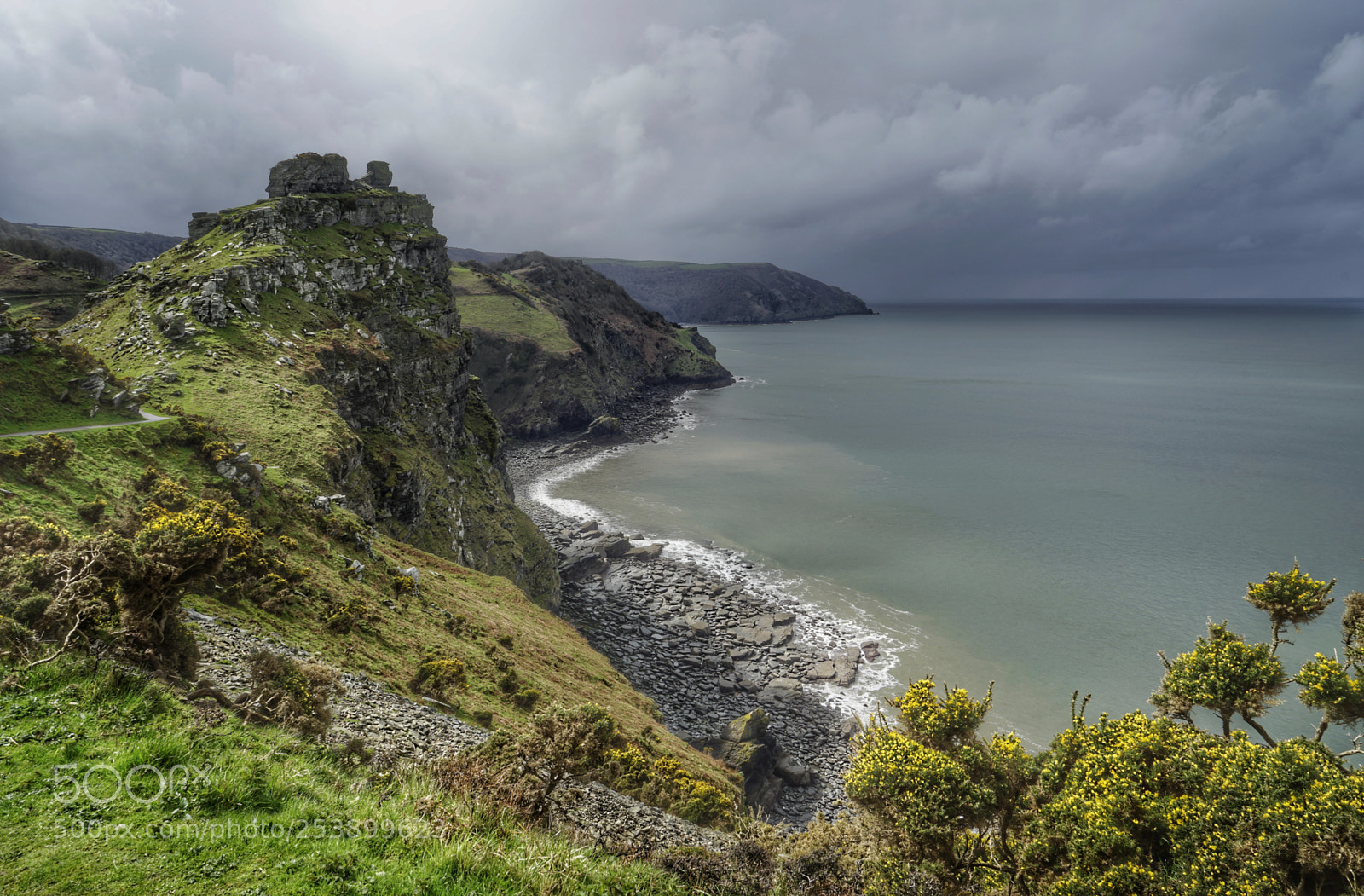 Sony a7 sample photo. Valley of the rocks photography