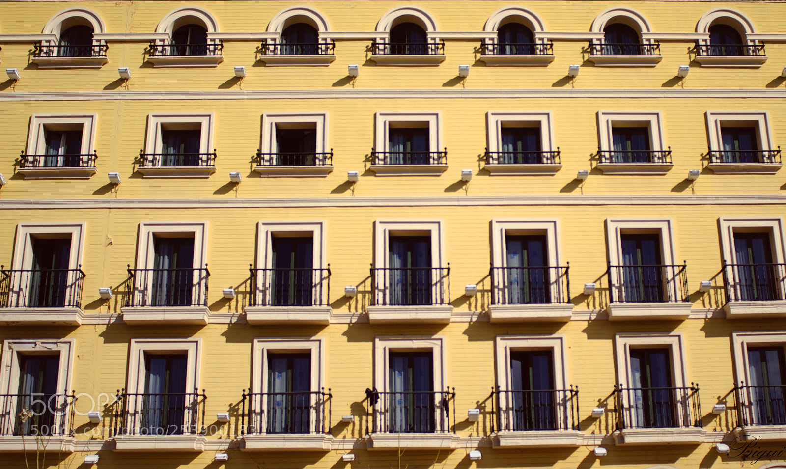 Nikon D7000 sample photo. Façade photography