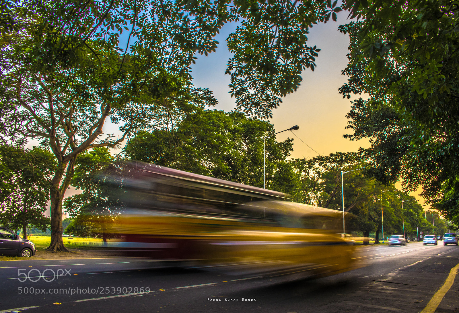 Canon EOS 80D sample photo. Yellow taxi photography