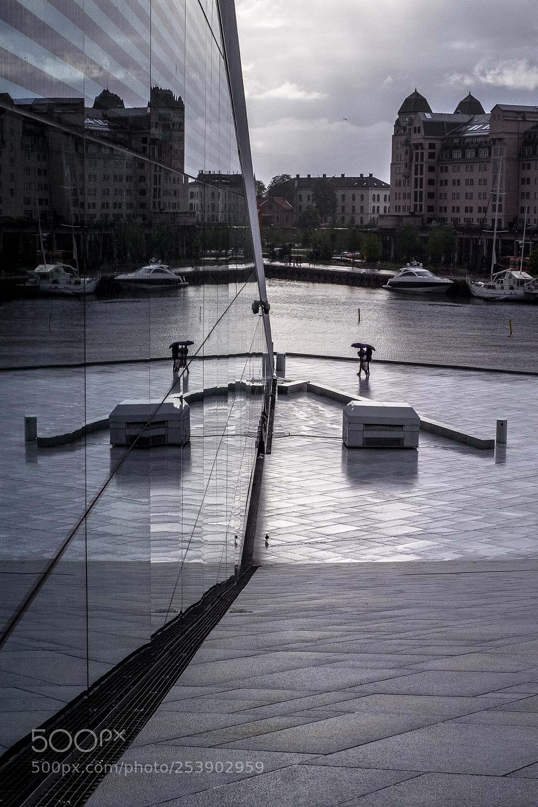 Fujifilm X-T1 sample photo. Mirrored photography